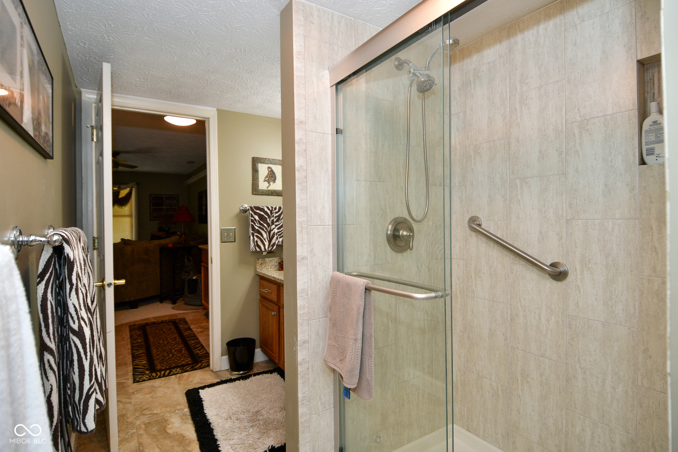 7614 Farm View Circle W