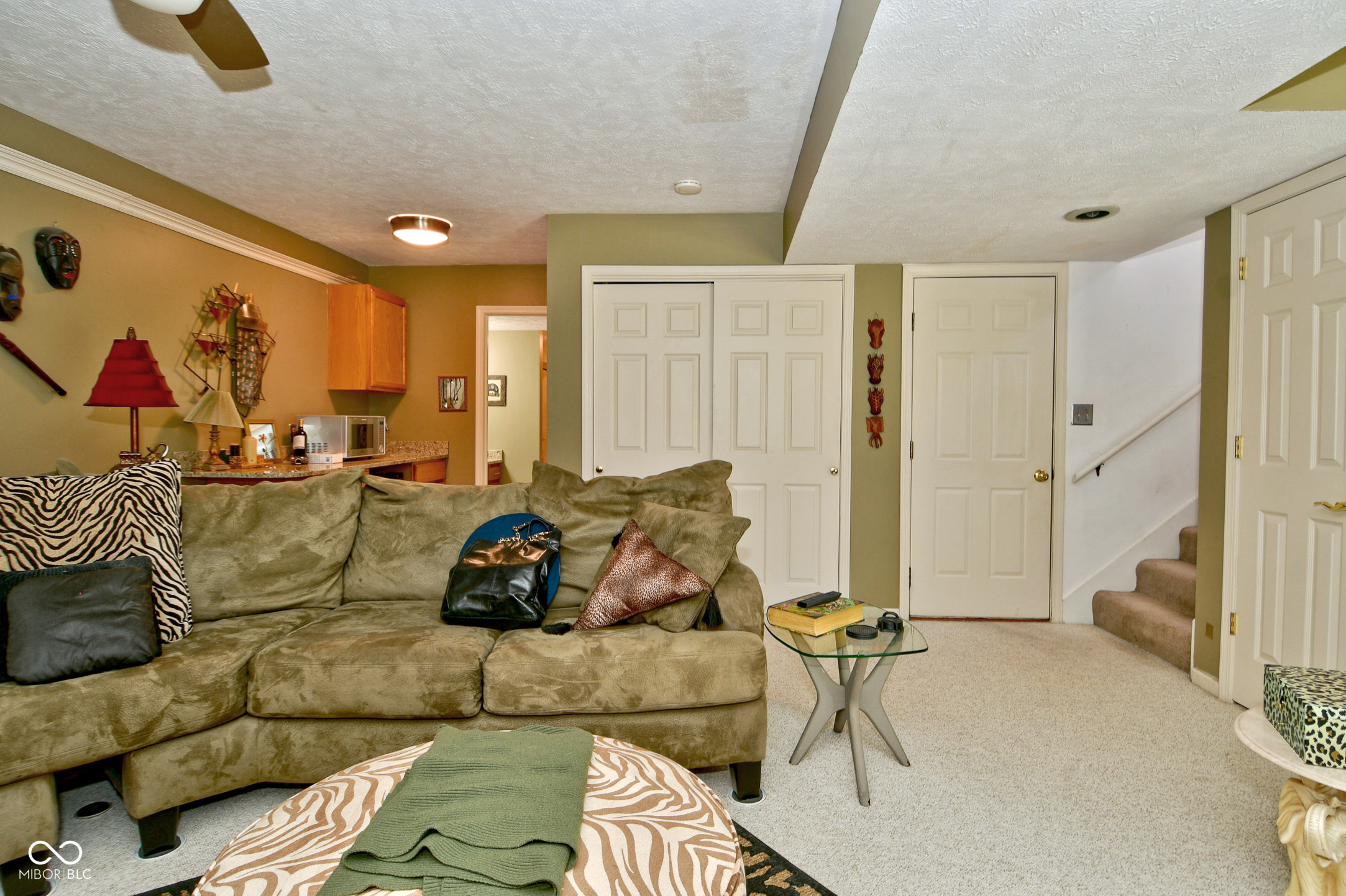 7614 Farm View Circle W