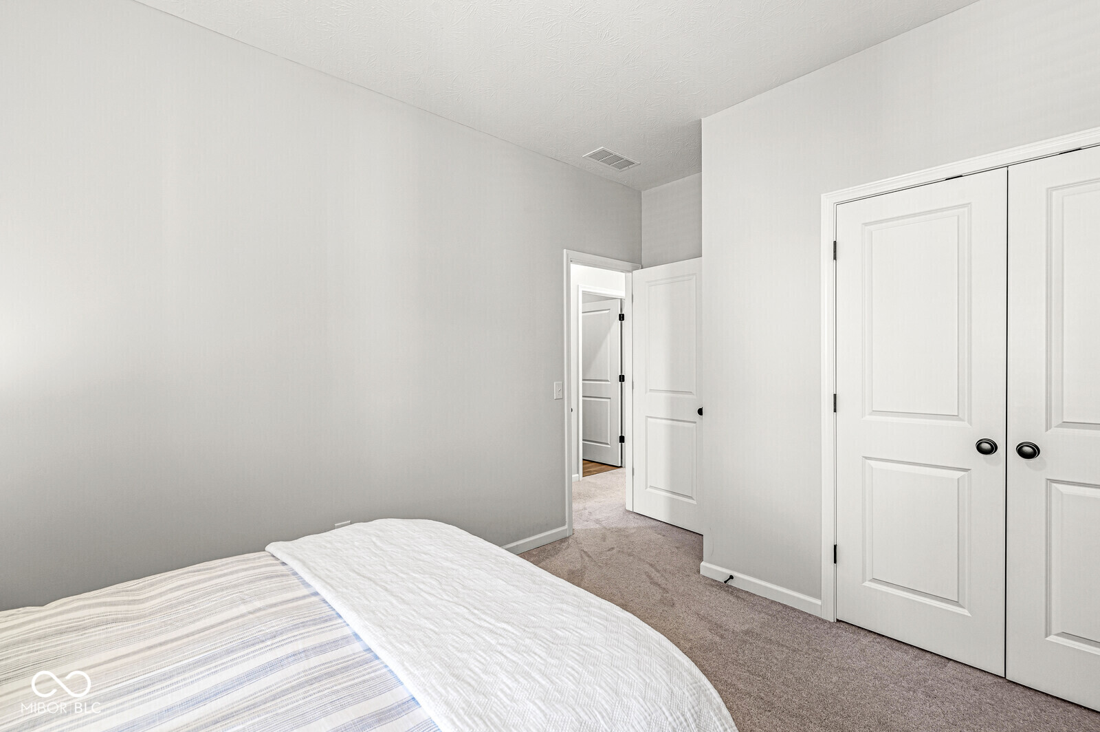 1004 Astor Lane