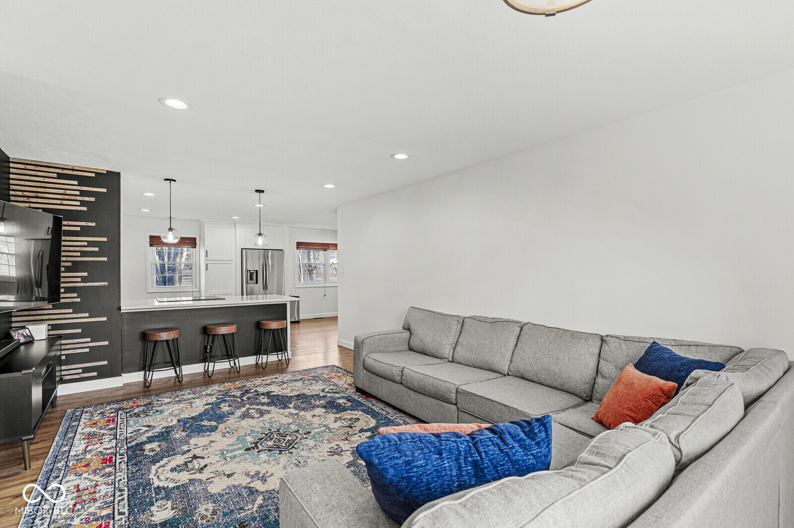 1234 W 81st Street