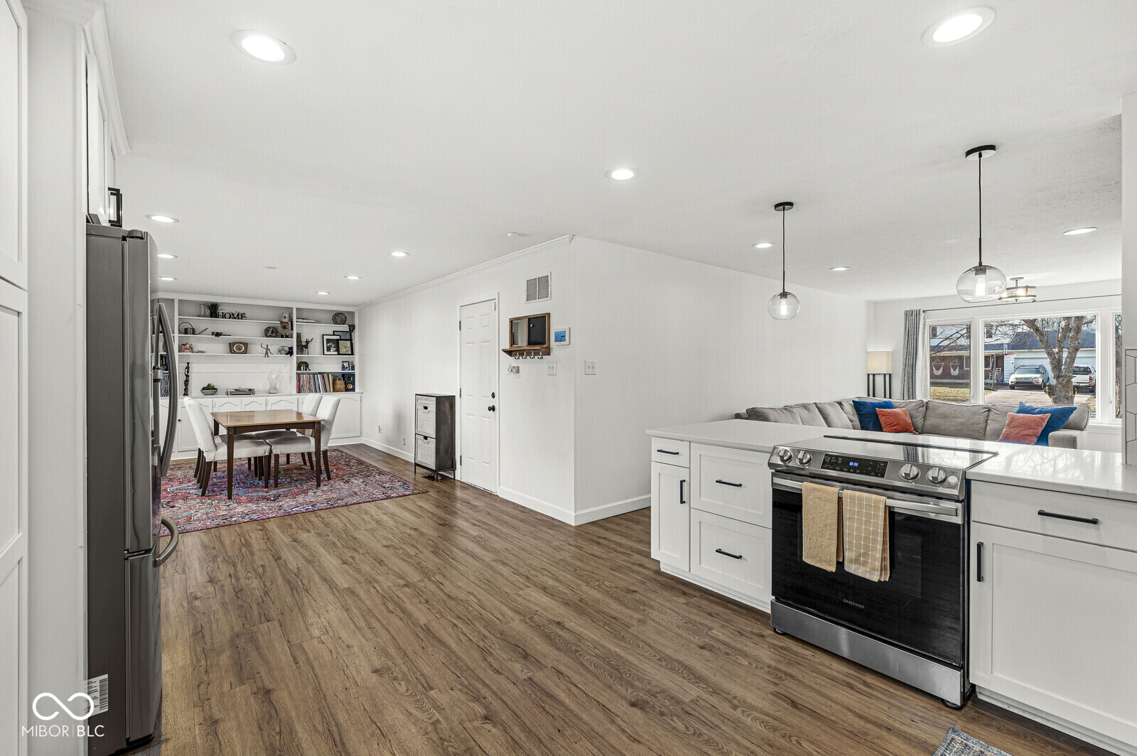 1234 W 81st Street