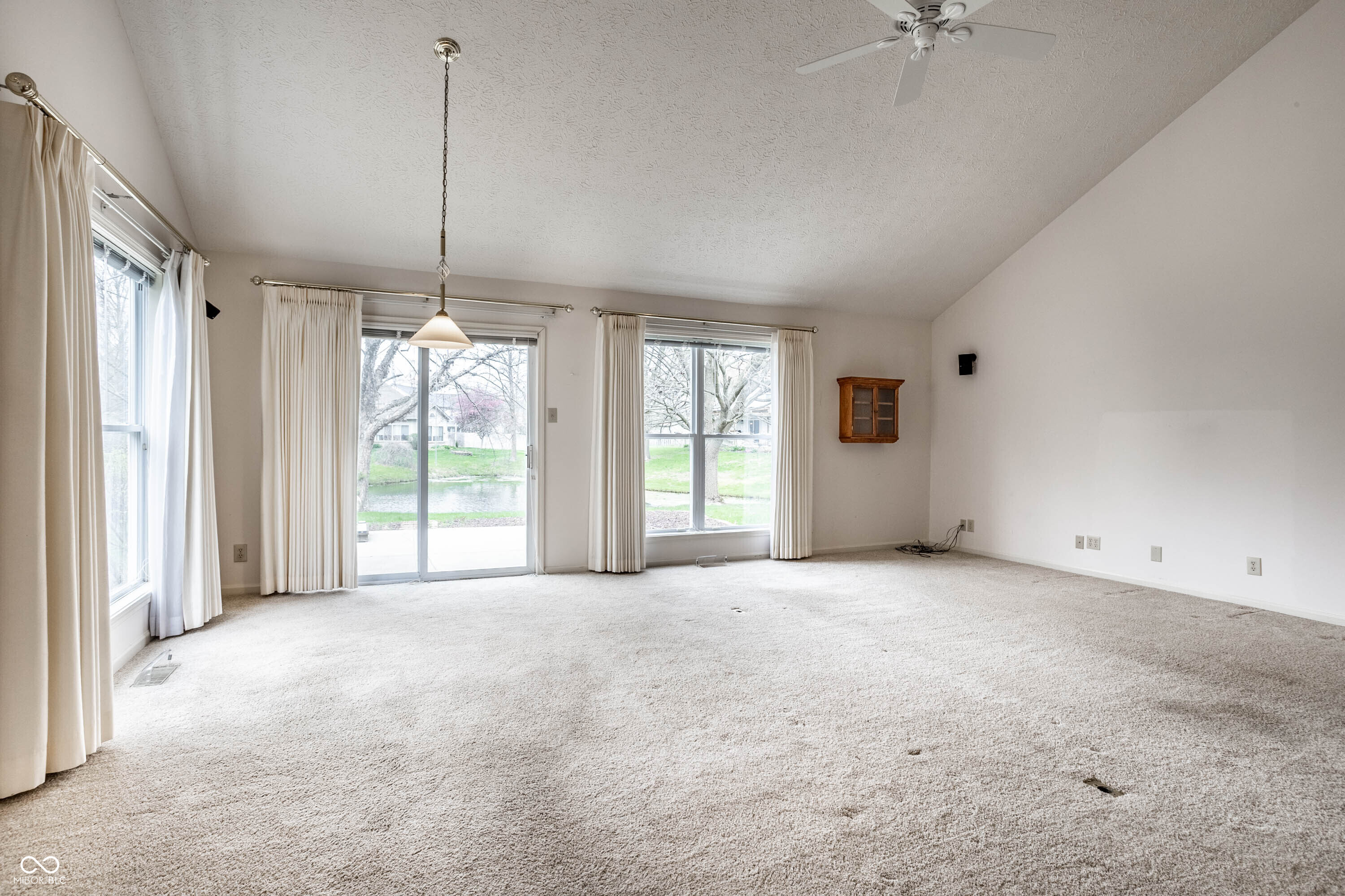 8618 Turnstone Court