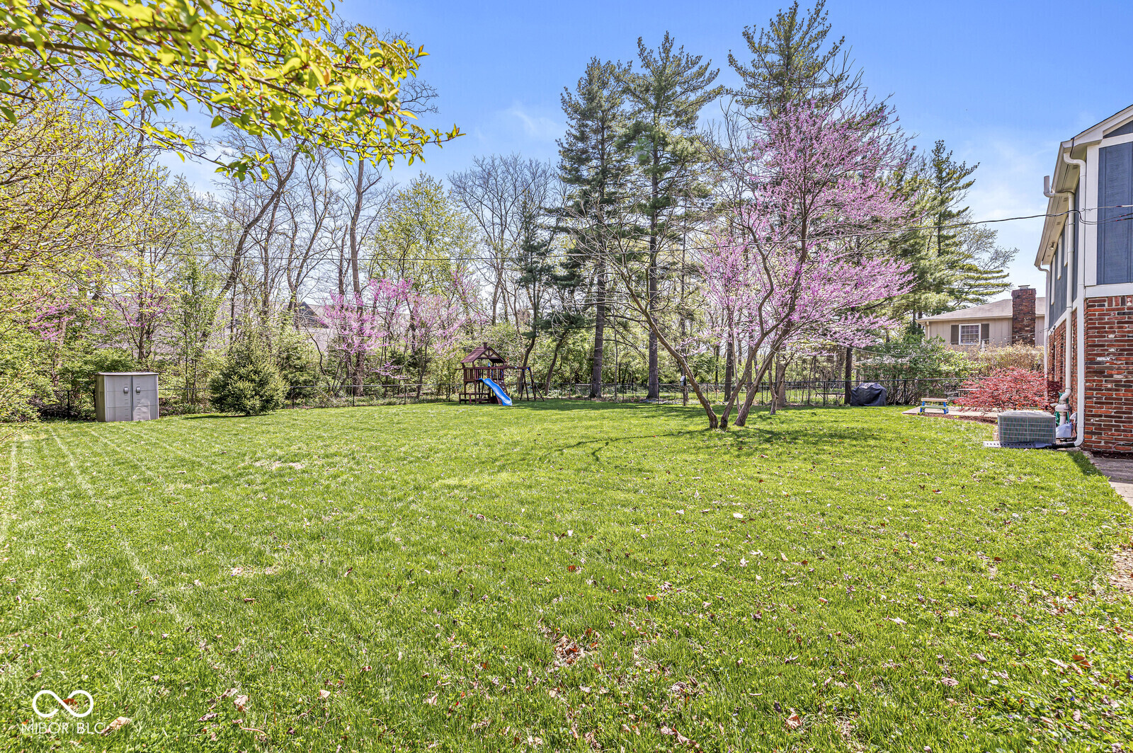 8639 Lancaster Road