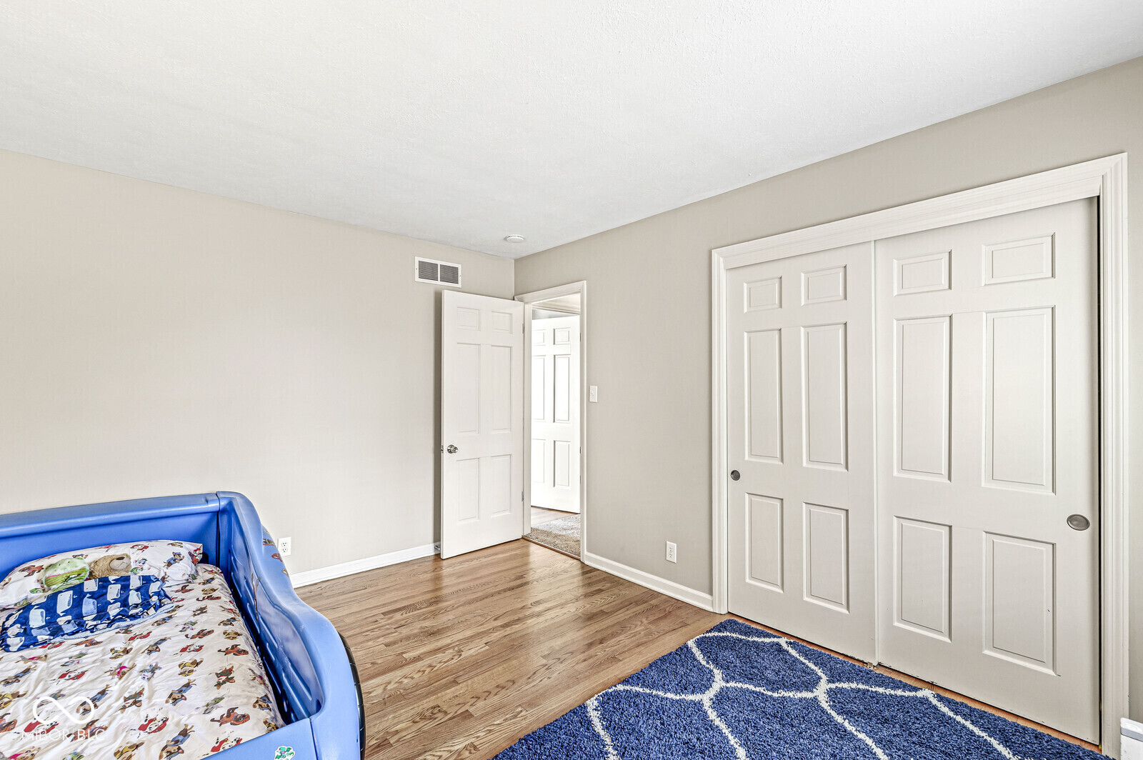 8639 Lancaster Road