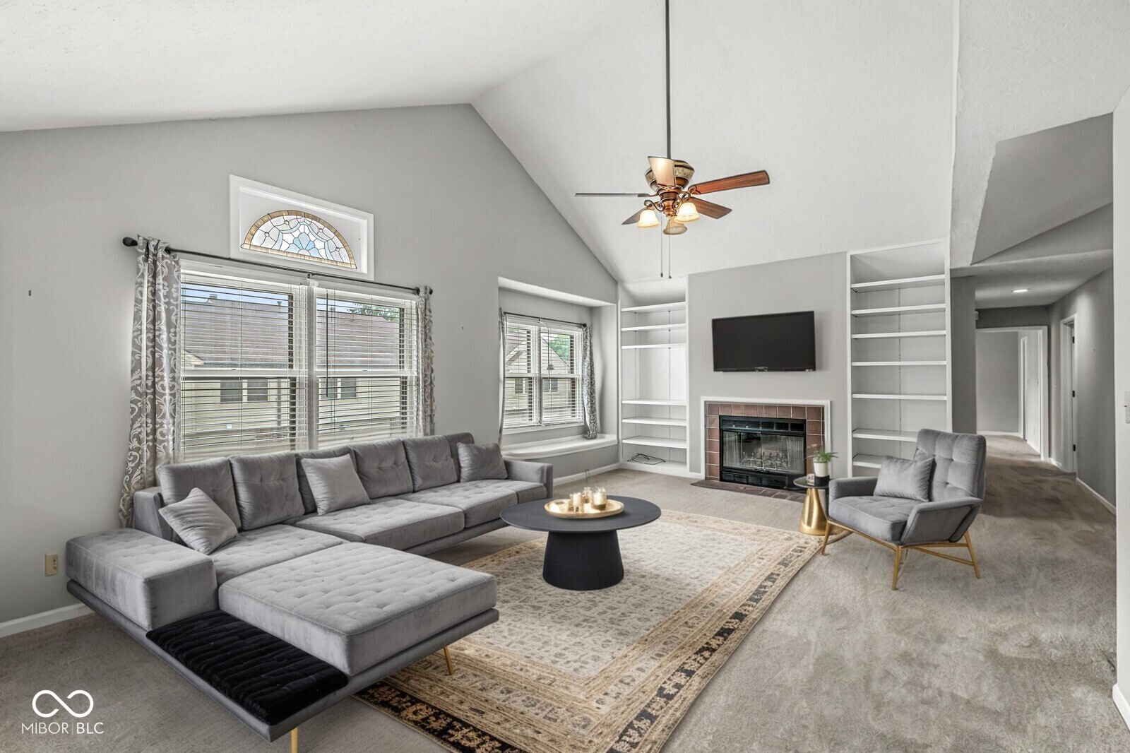 9553 Maple Way