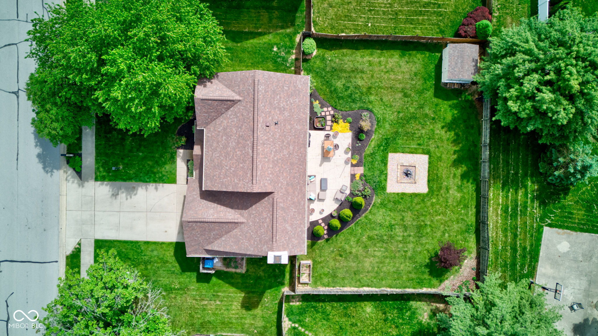 18915 Fairfield Boulevard