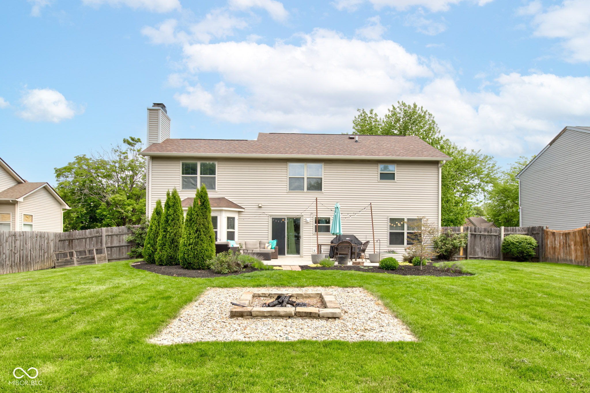 18915 Fairfield Boulevard