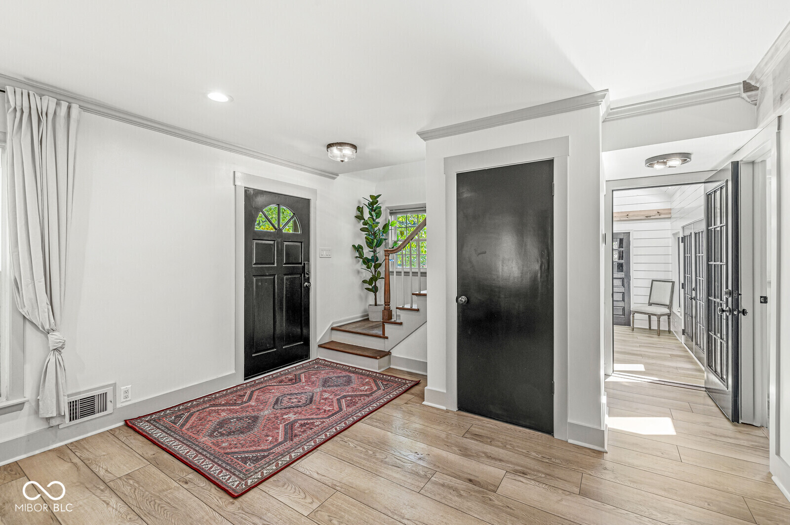 2767 Baur Drive