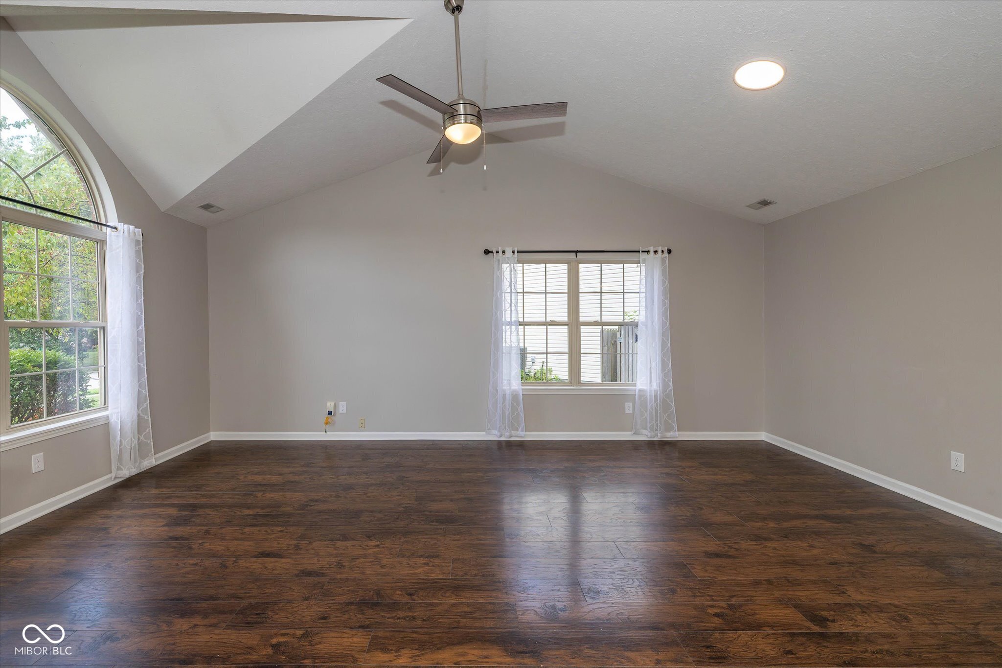 2715 Lucas Drive