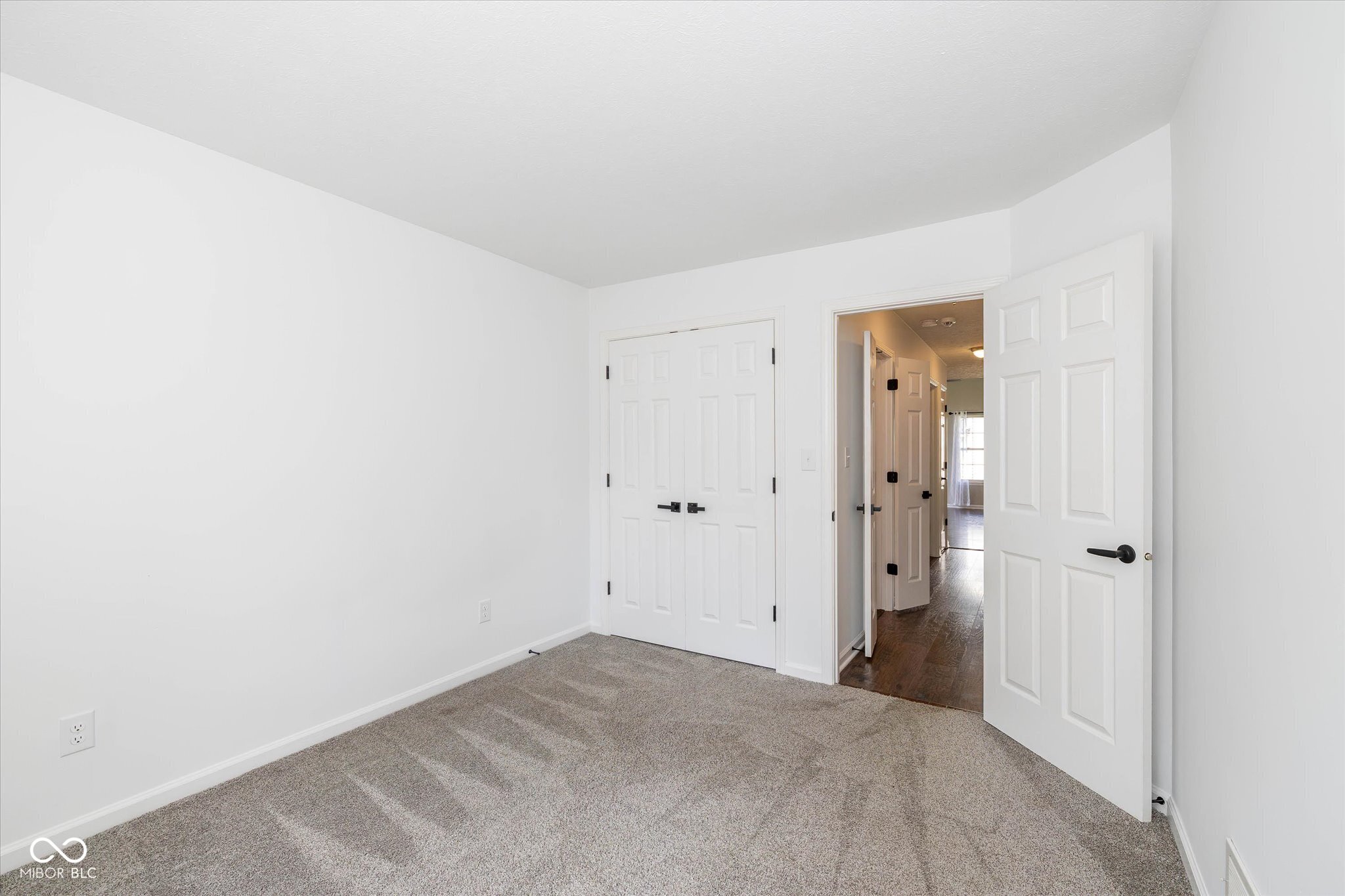 2715 Lucas Drive