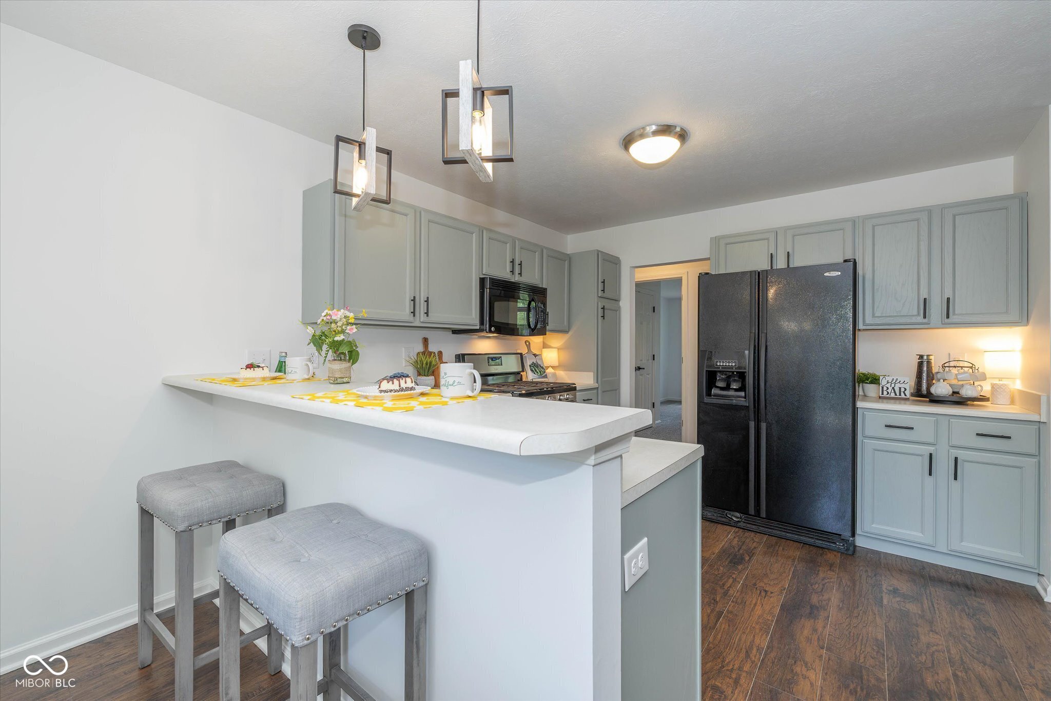 2715 Lucas Drive