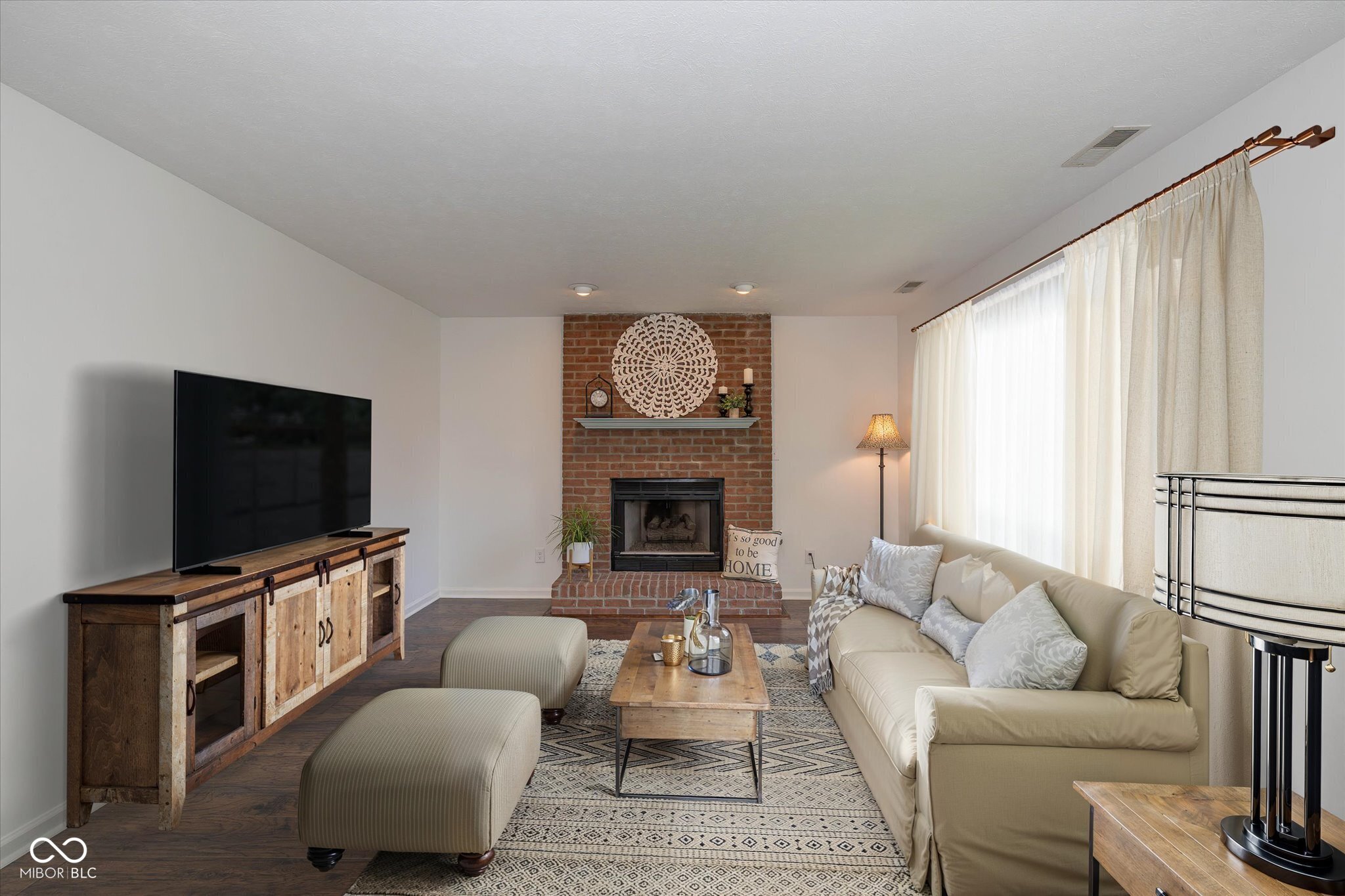 2715 Lucas Drive