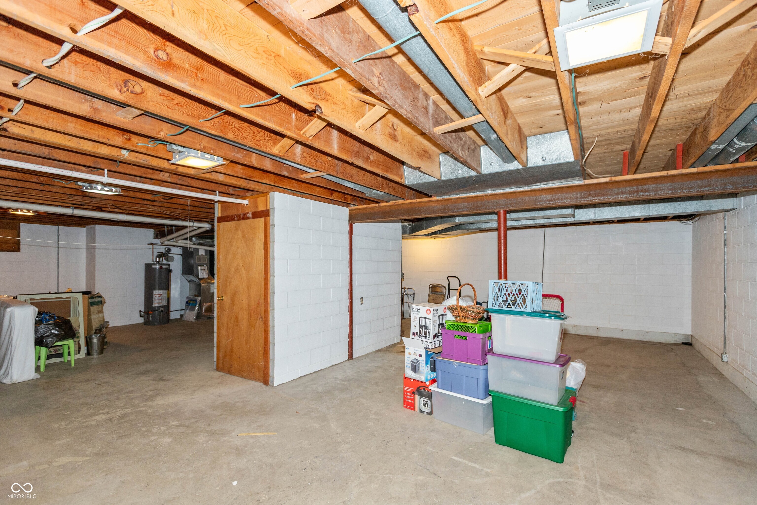 6004 Buckskin Circle