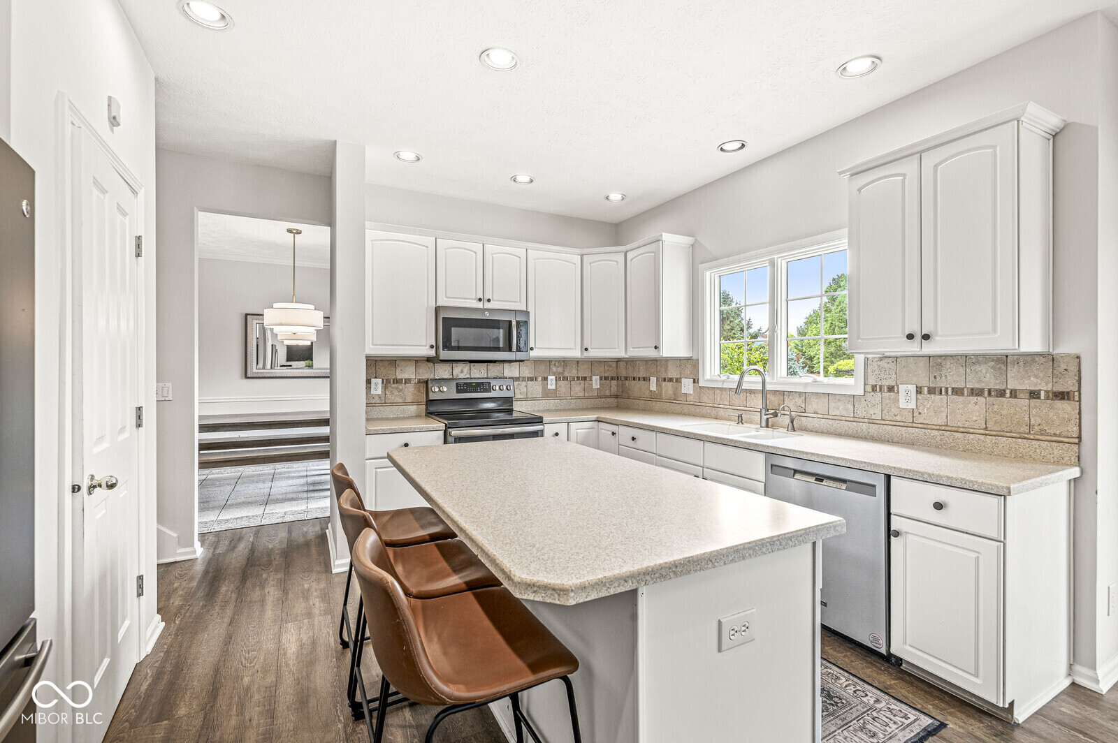 10928 Valley Forge Circle