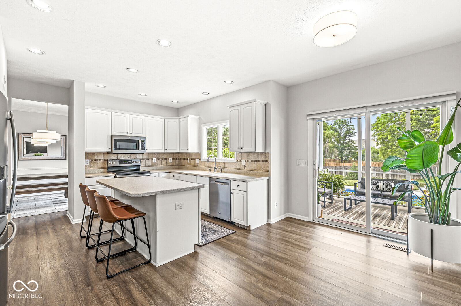 10928 Valley Forge Circle