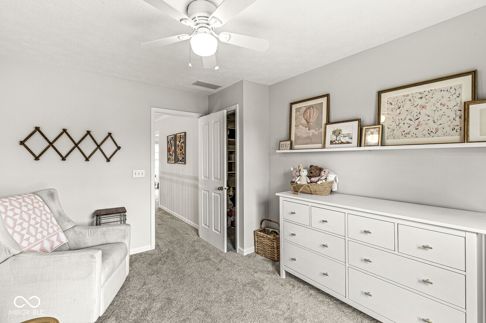 10928 Valley Forge Circle
