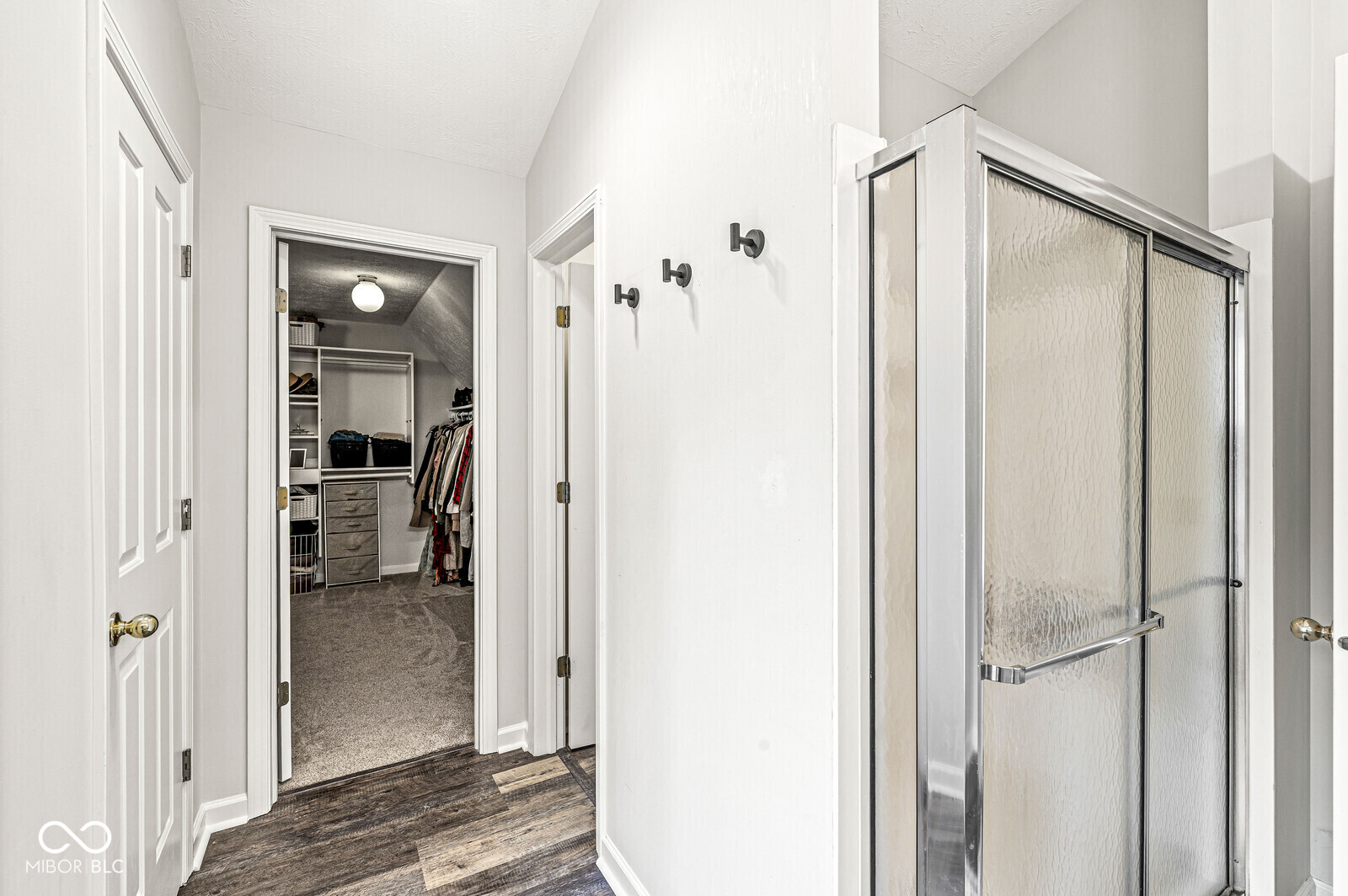10928 Valley Forge Circle