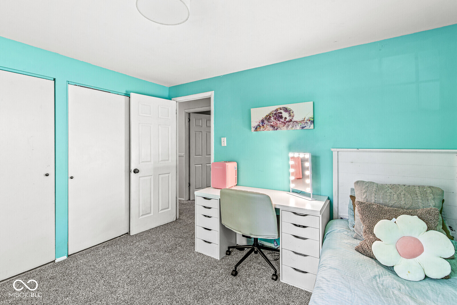 1550 W 72nd Street