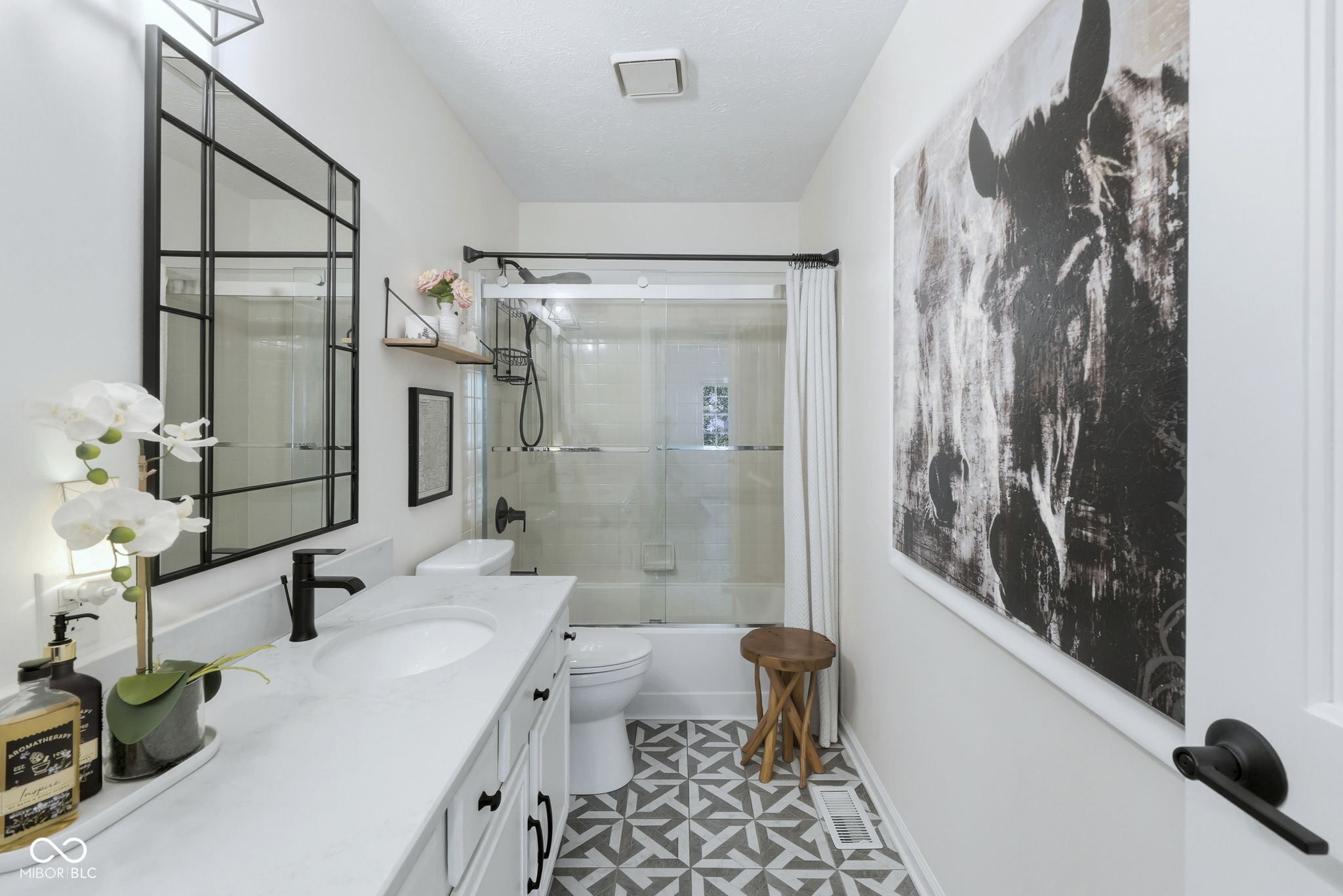 8607 Woodstone Way W