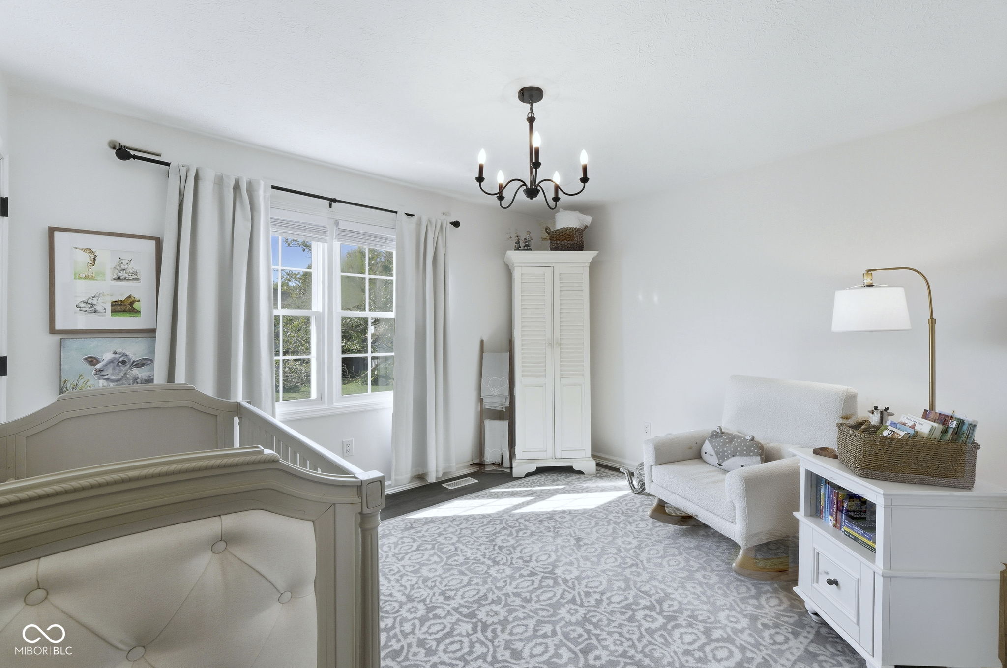 8607 Woodstone Way W