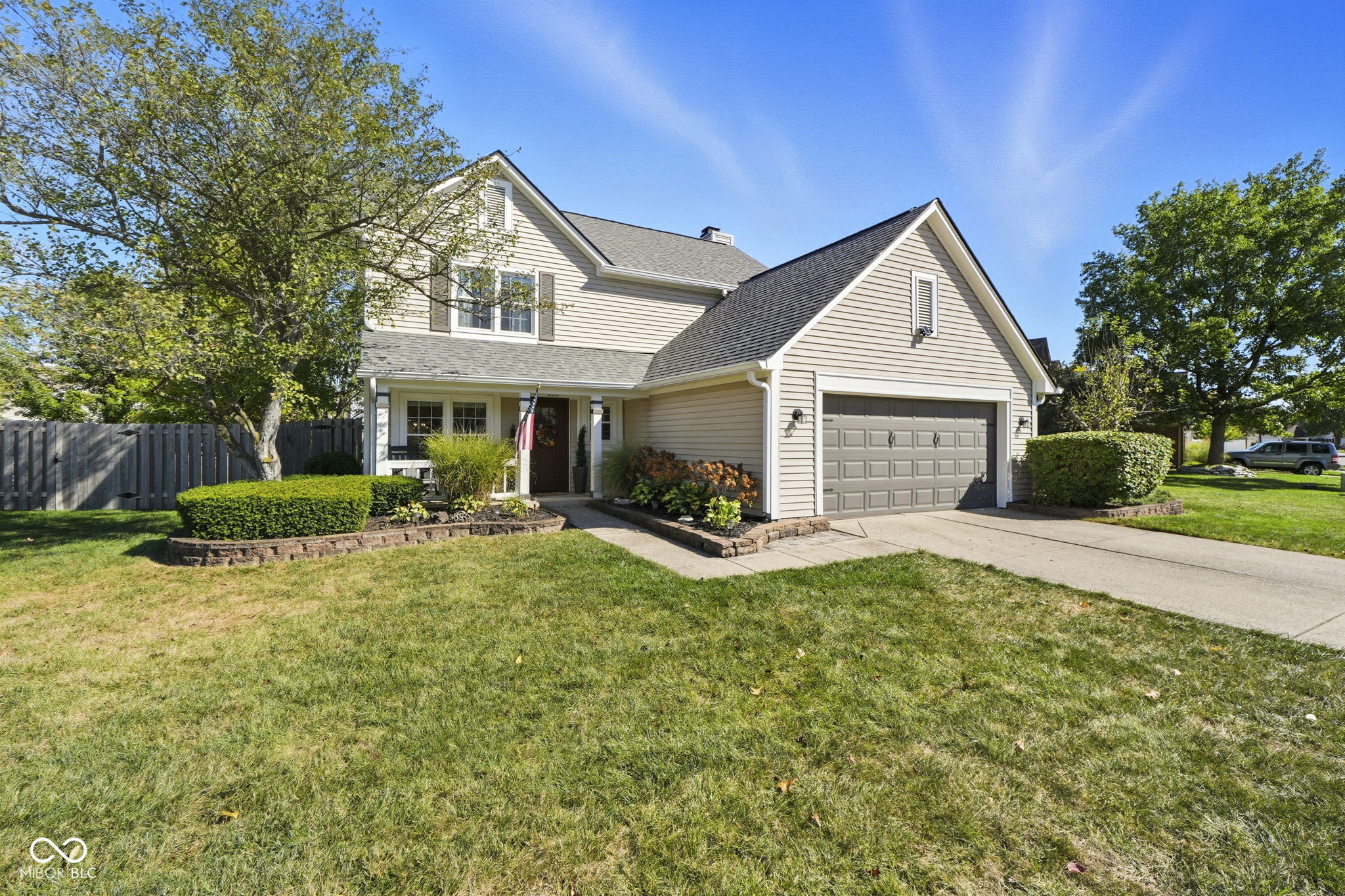 8607 Woodstone Way W