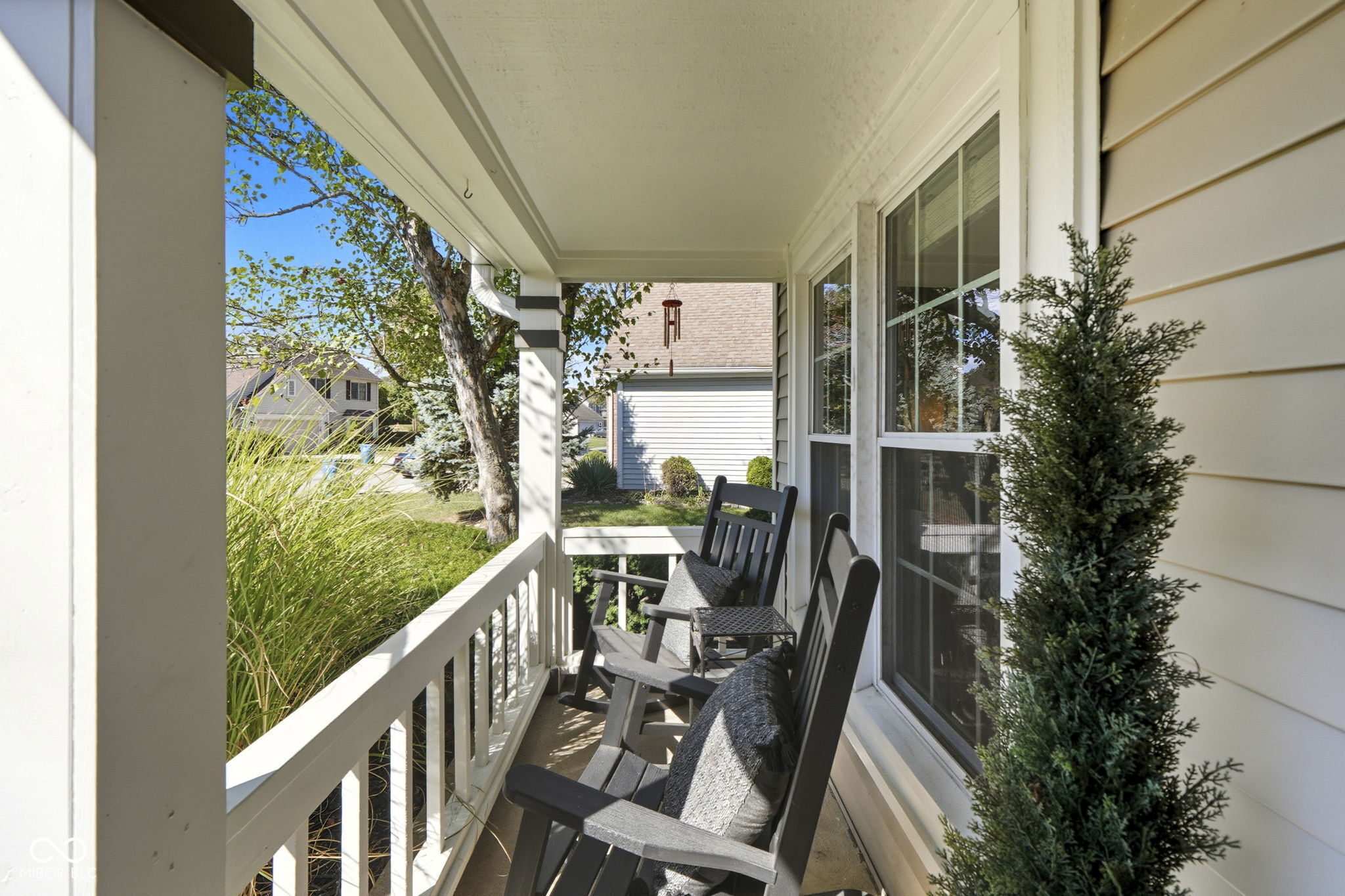 8607 Woodstone Way W