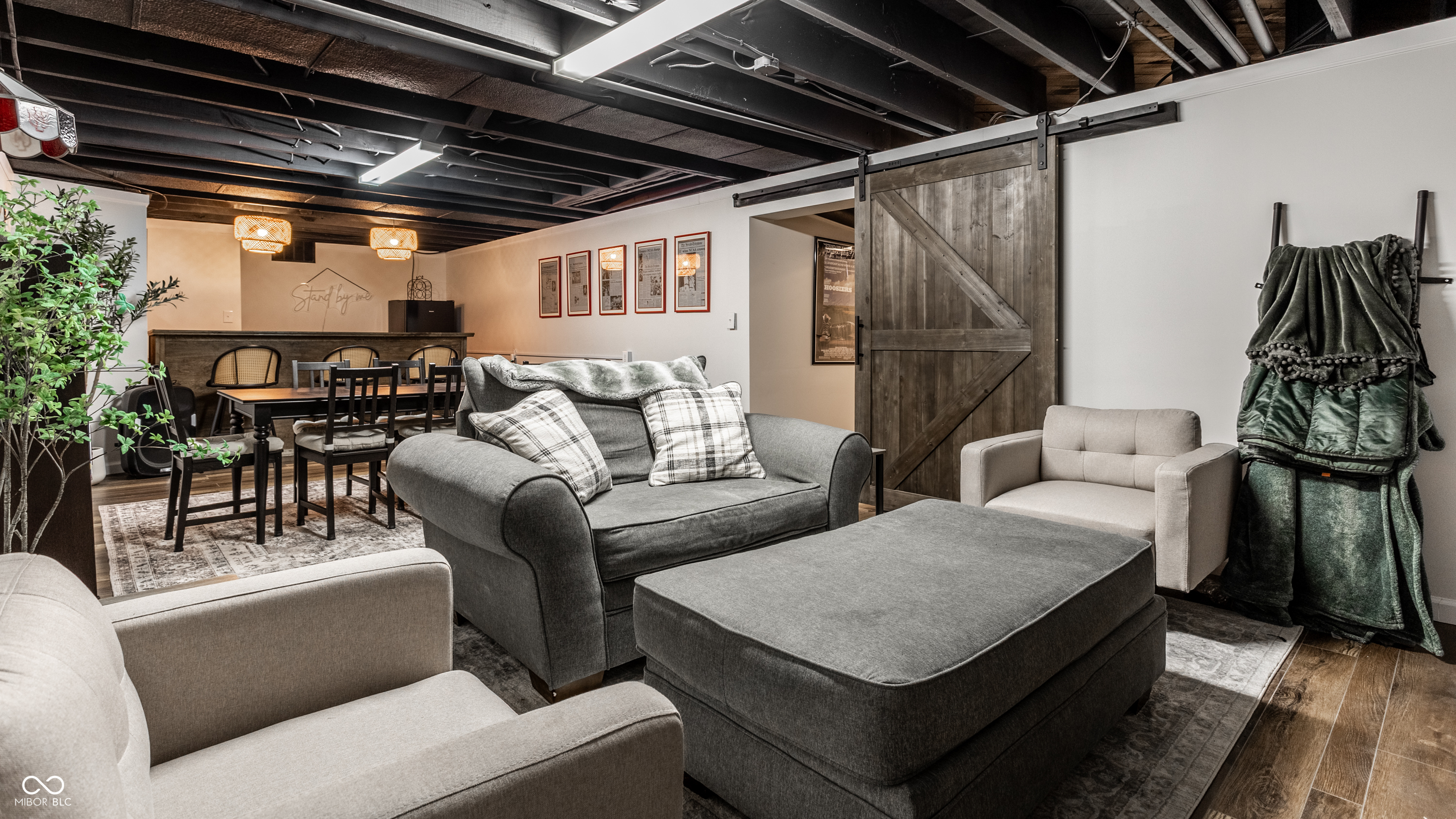 5704 Crestview Avenue