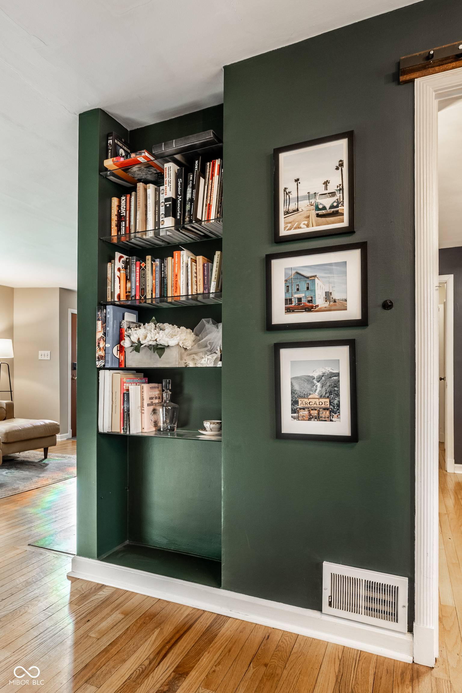 5704 Crestview Avenue