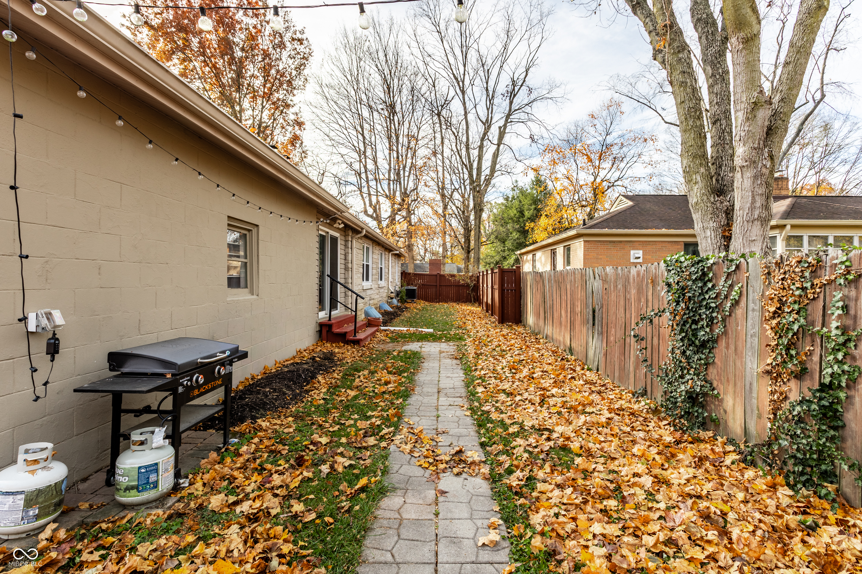 5704 Crestview Avenue