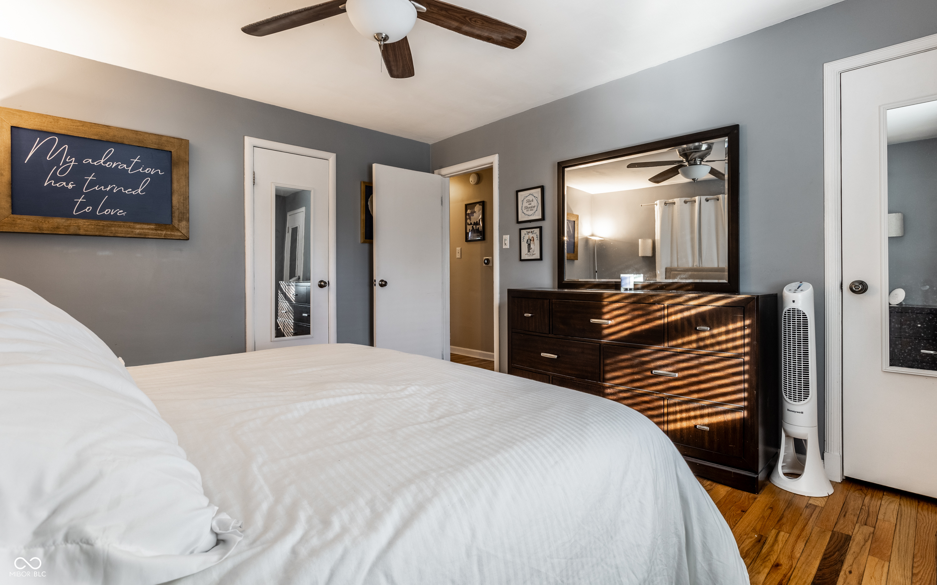 5704 Crestview Avenue