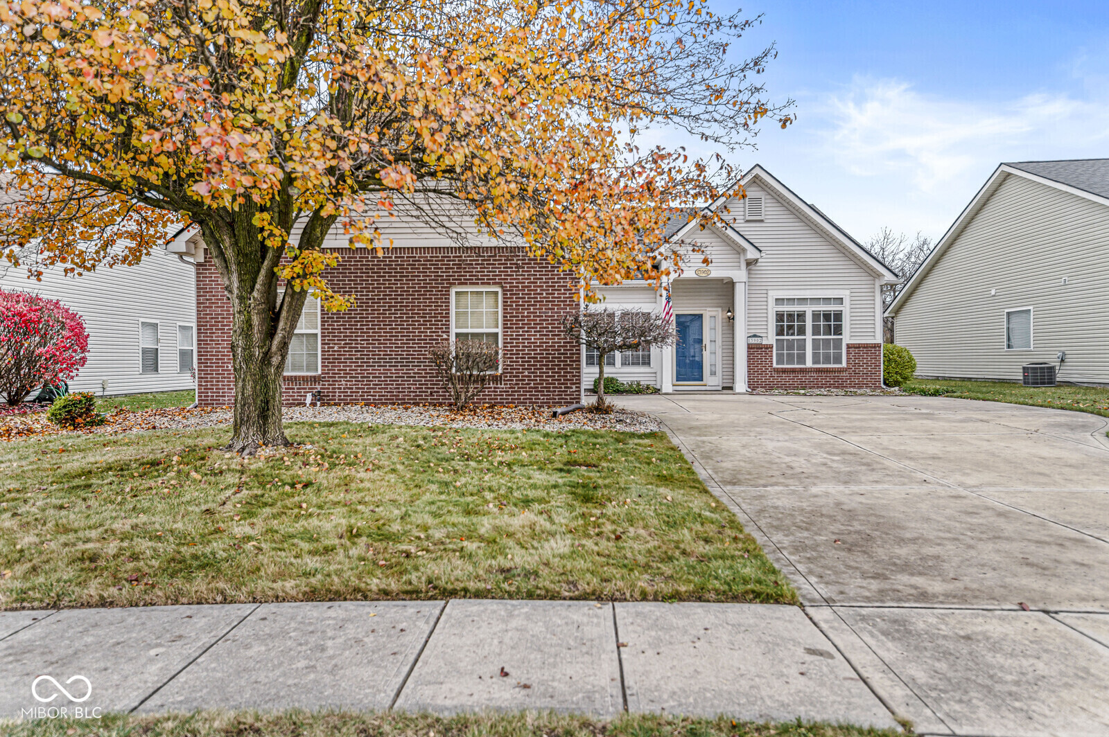 13902 River Birch Way