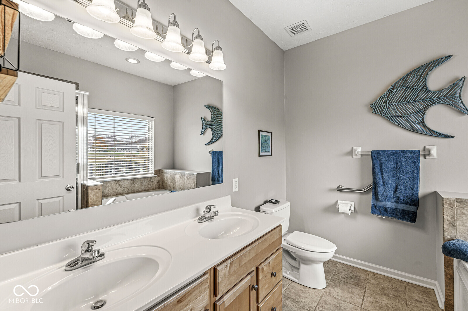 13902 River Birch Way