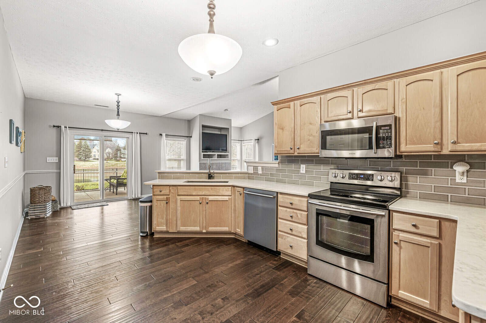 13902 River Birch Way