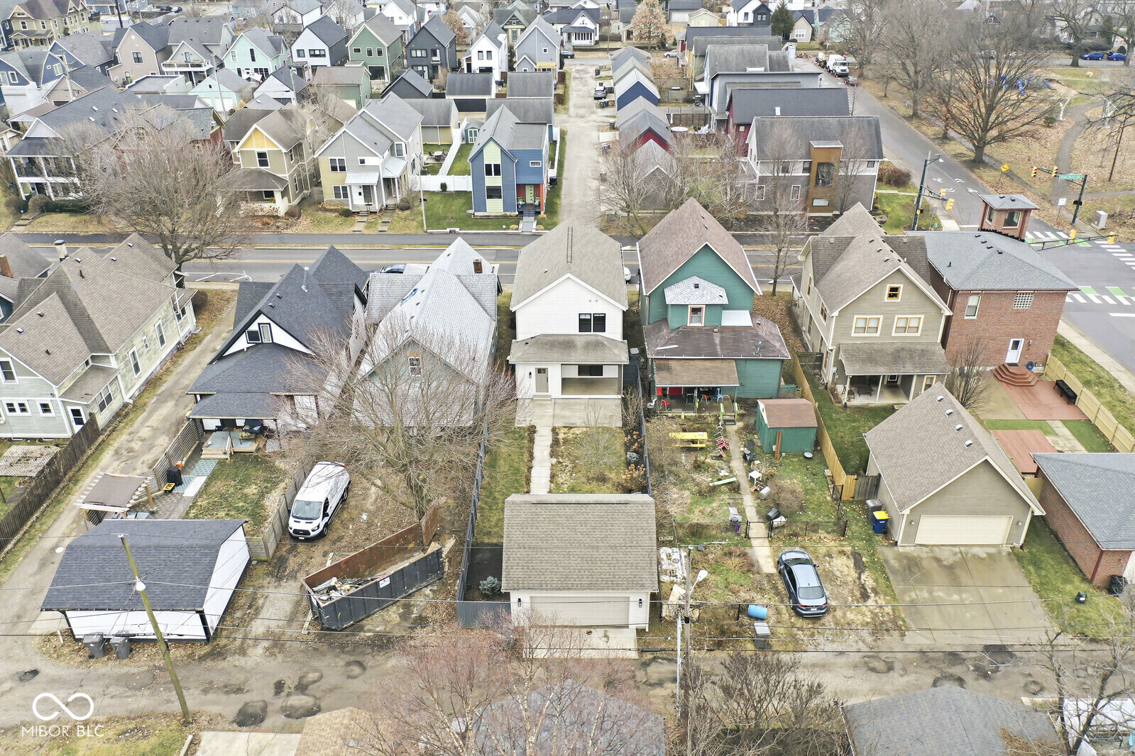 1214 E New York Street