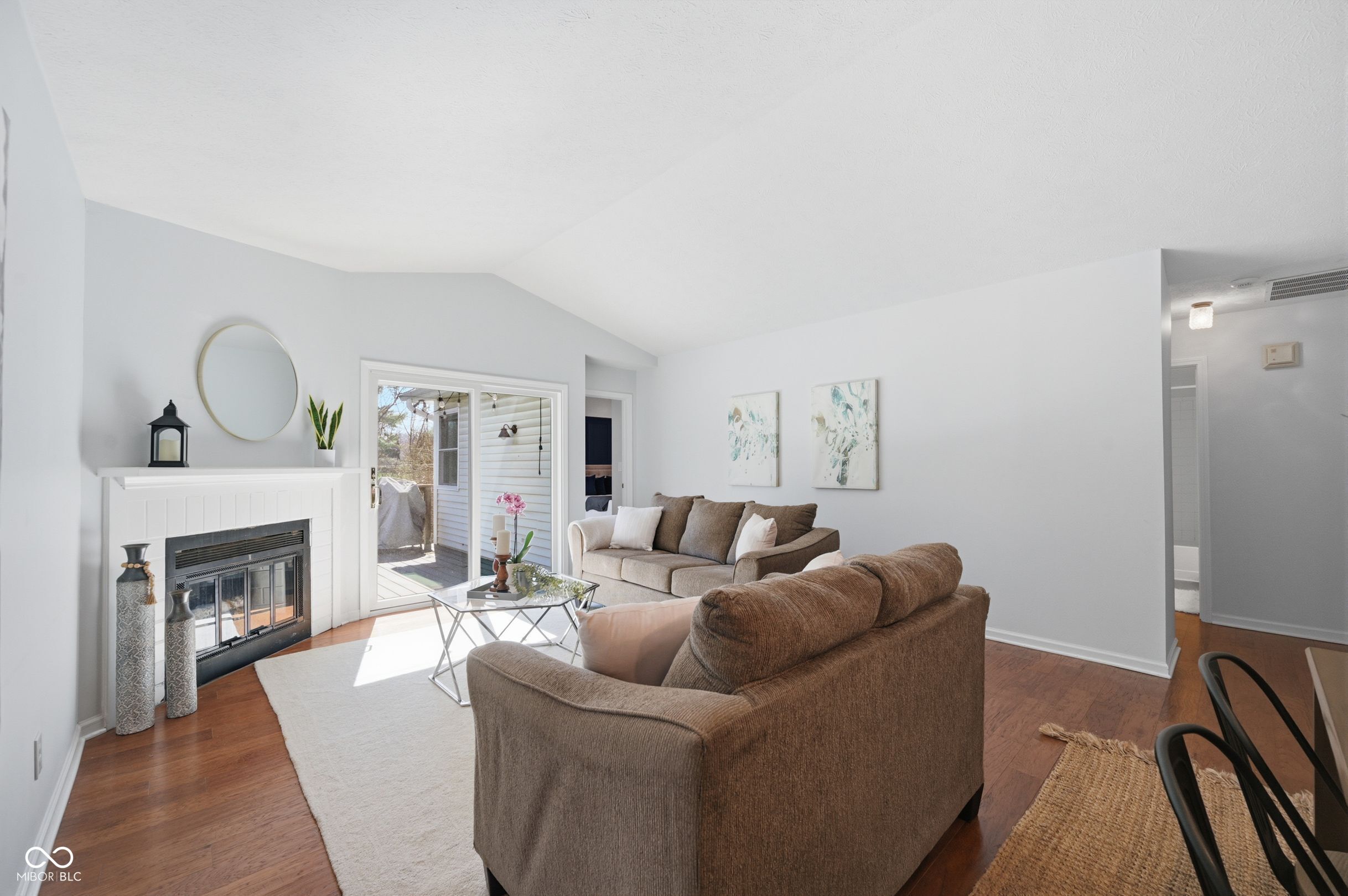 627 E 93rd Street