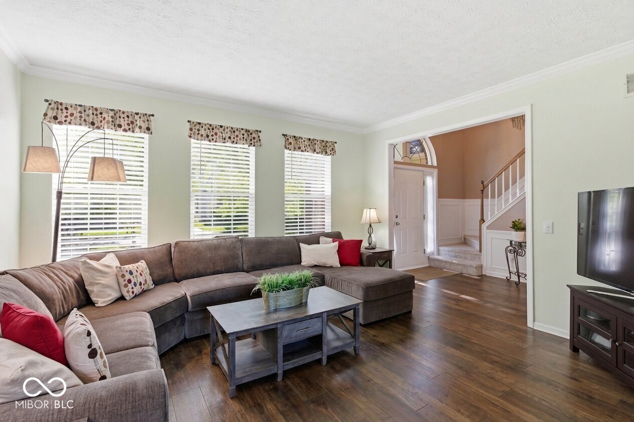 7822 Prairie View Drive