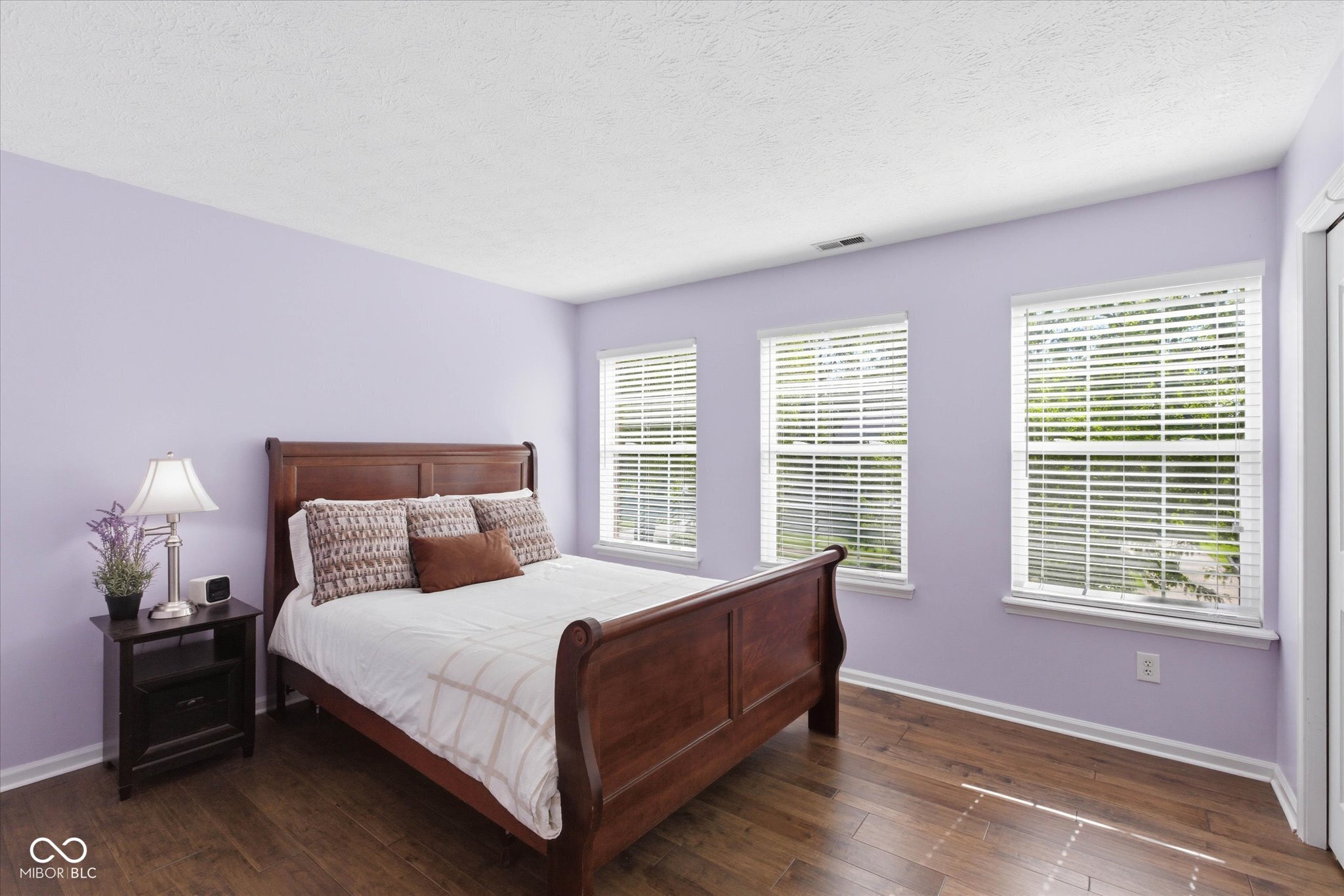 7822 Prairie View Drive