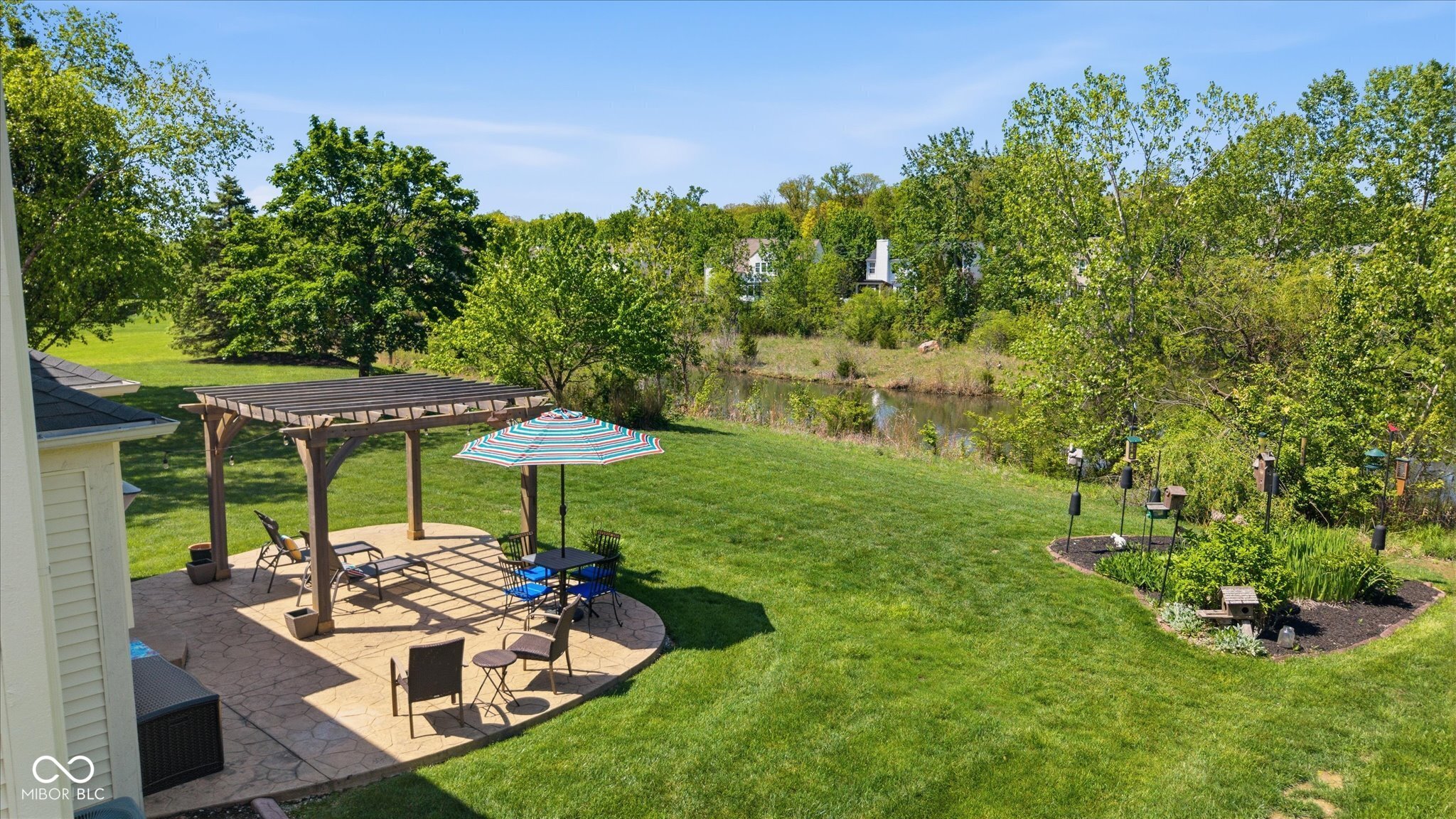 7822 Prairie View Drive