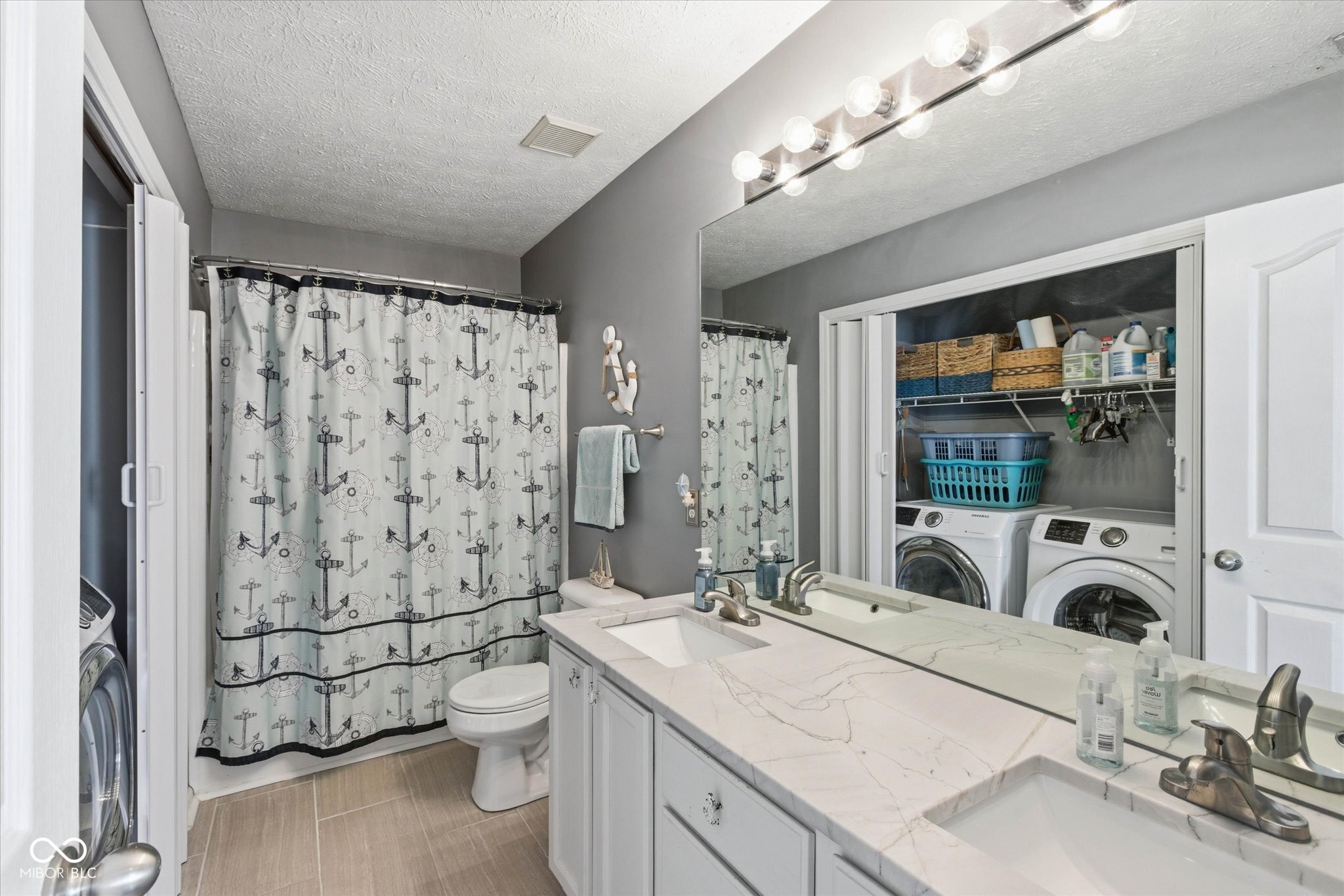 7822 Prairie View Drive