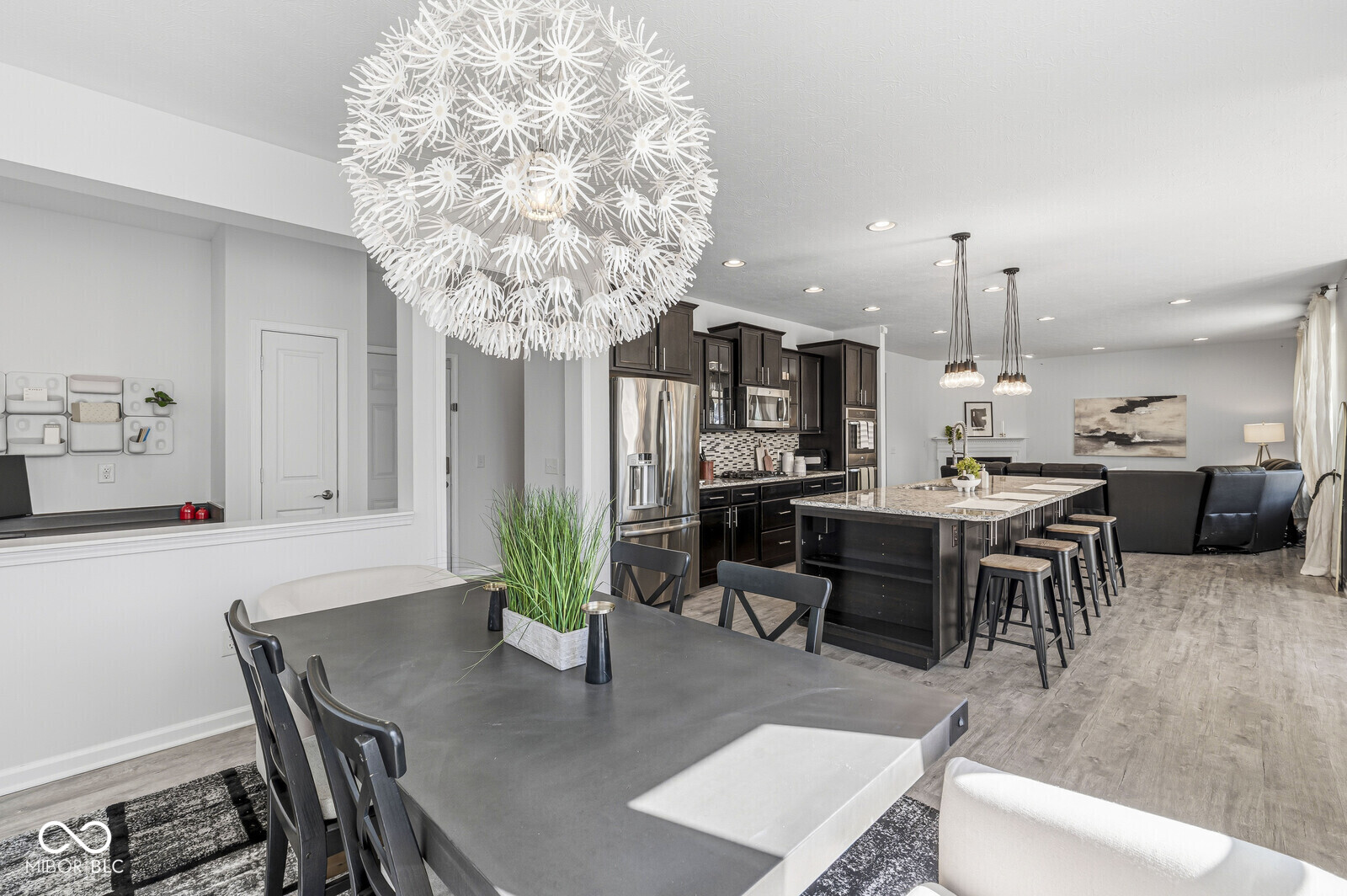 14933 W Black Wolf Run Drive