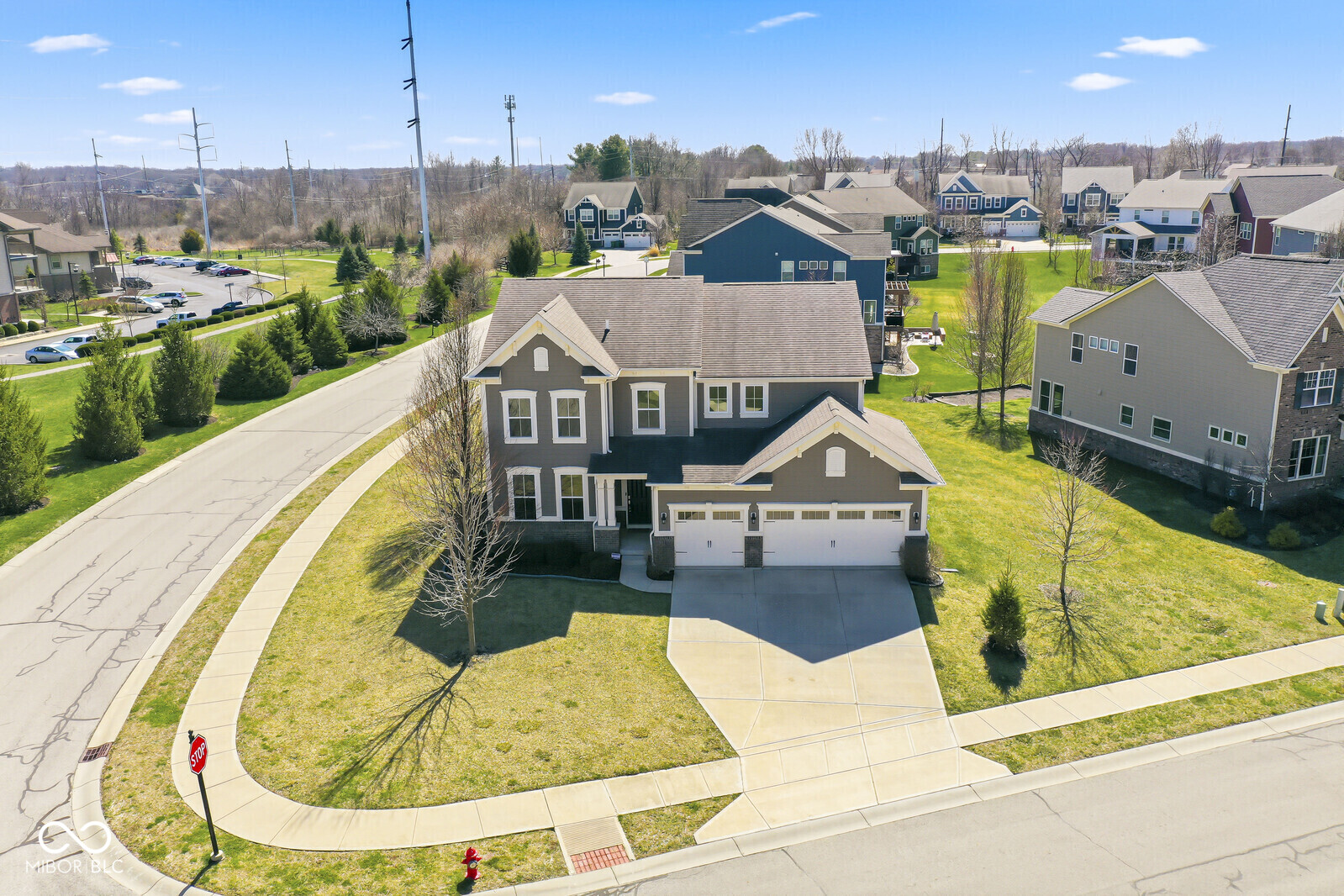 14933 W Black Wolf Run Drive