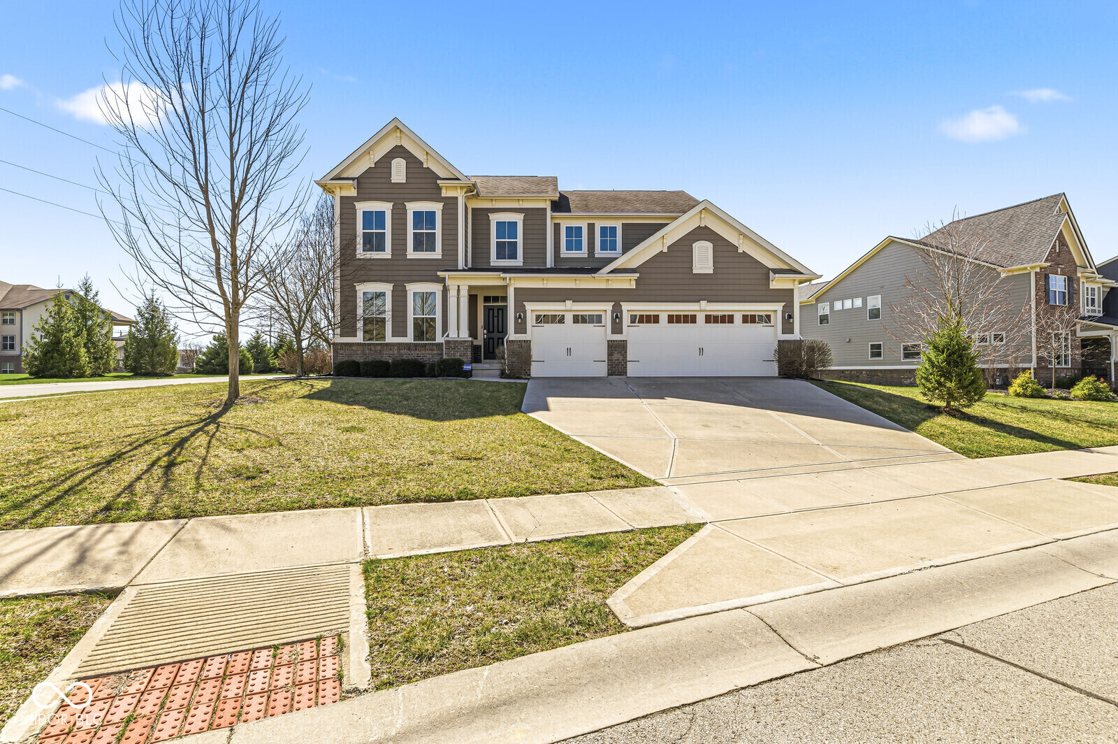 14933 W Black Wolf Run Drive