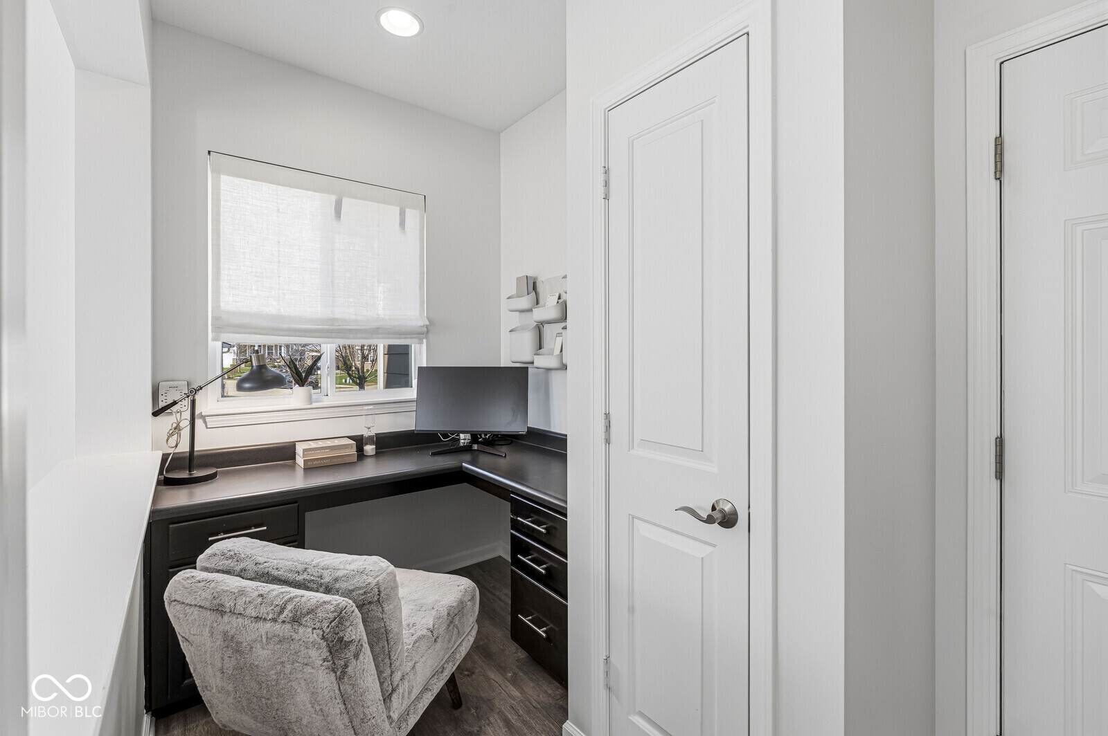 14933 W Black Wolf Run Drive