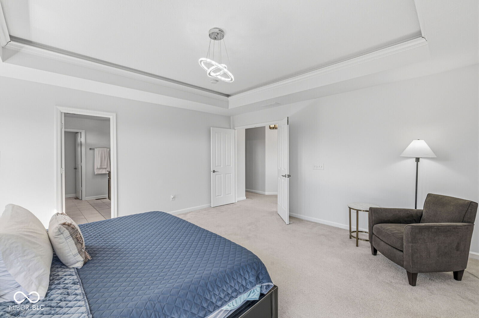 14933 W Black Wolf Run Drive