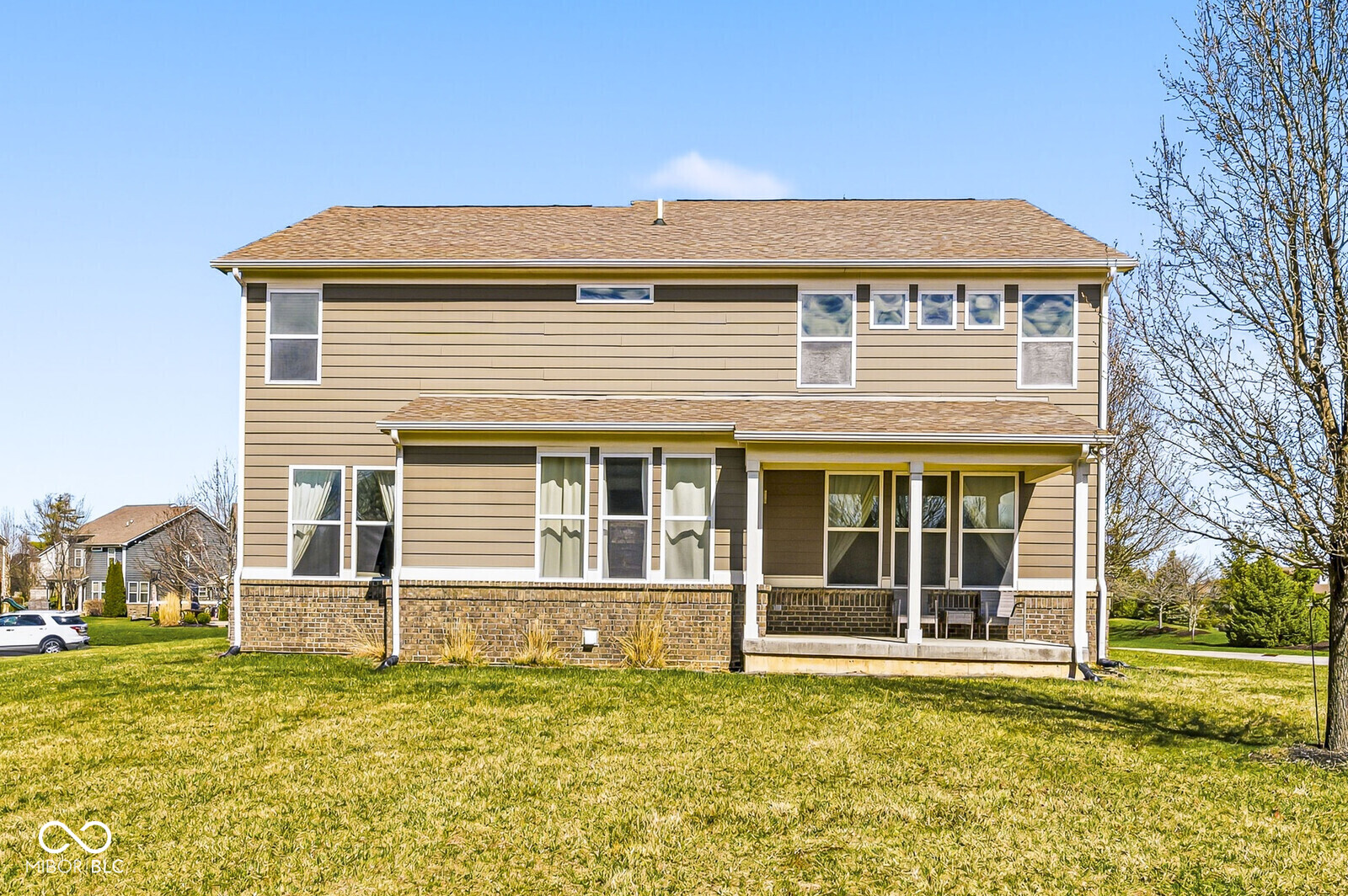 14933 W Black Wolf Run Drive