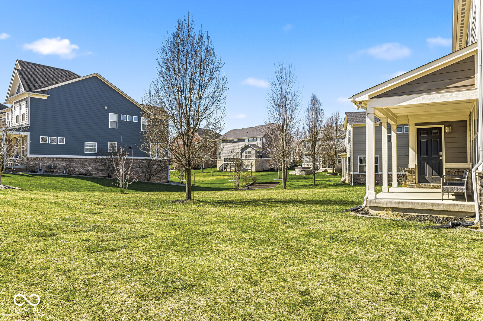 14933 W Black Wolf Run Drive