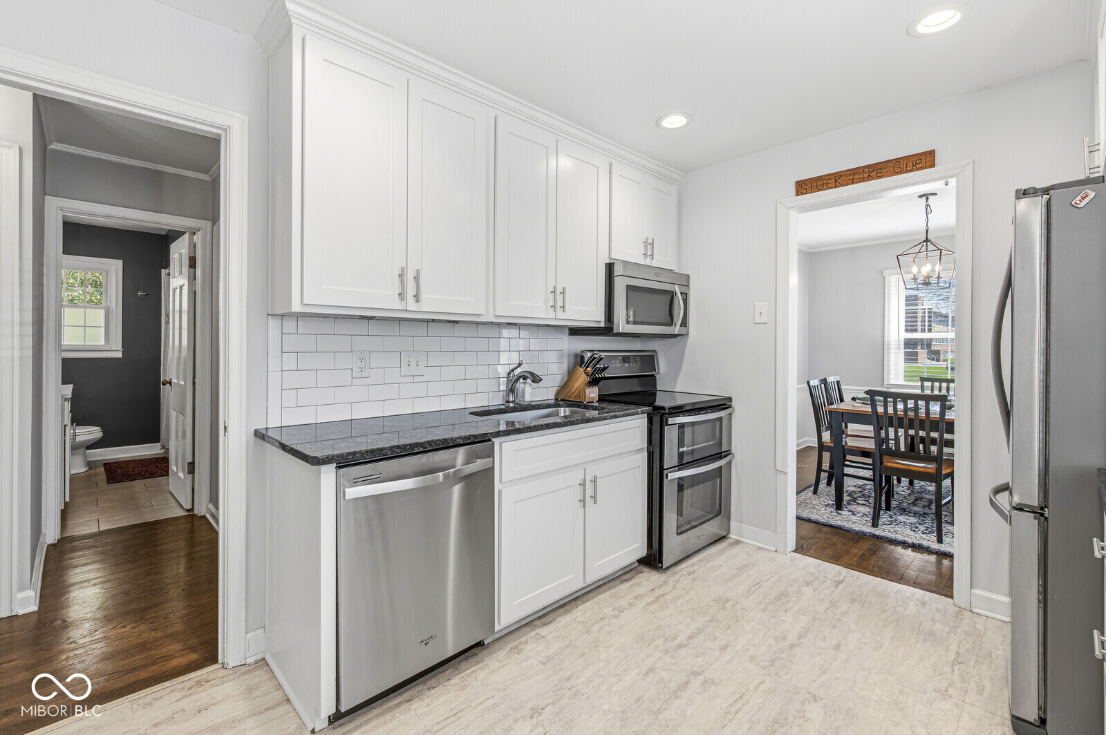 1902 Kessler Boulevard East Drive