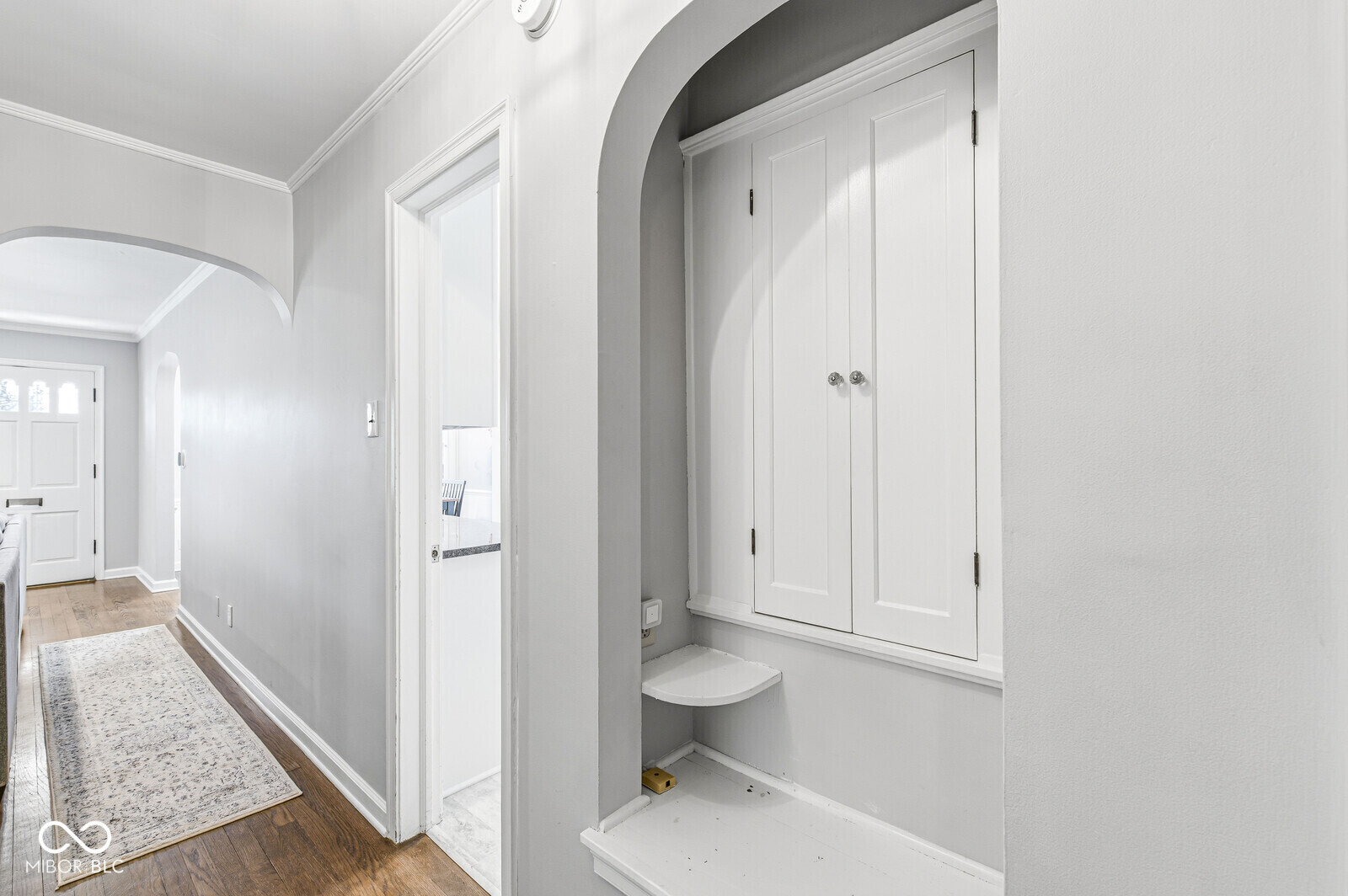 1902 Kessler Boulevard East Drive