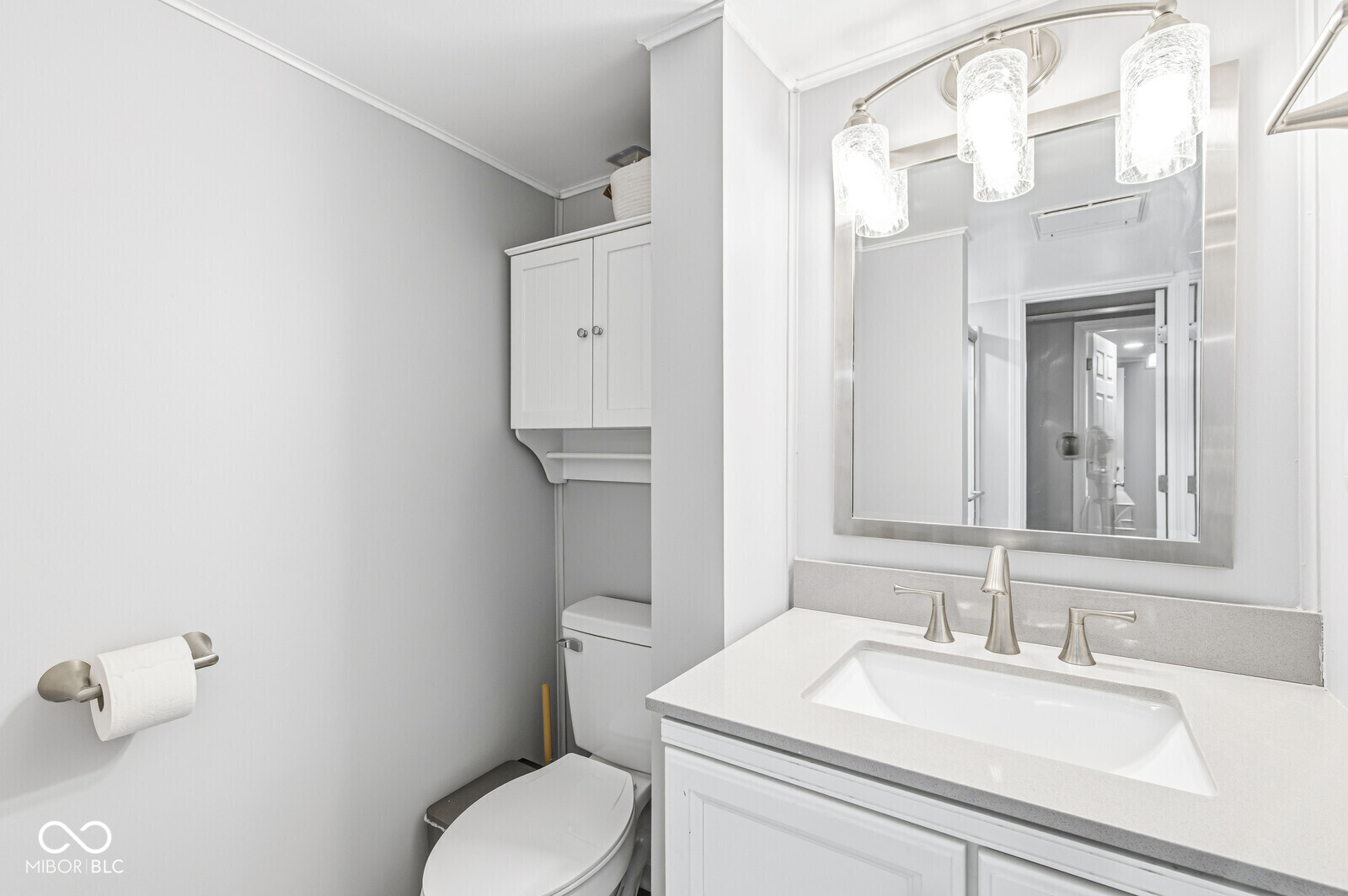 1902 Kessler Boulevard East Drive