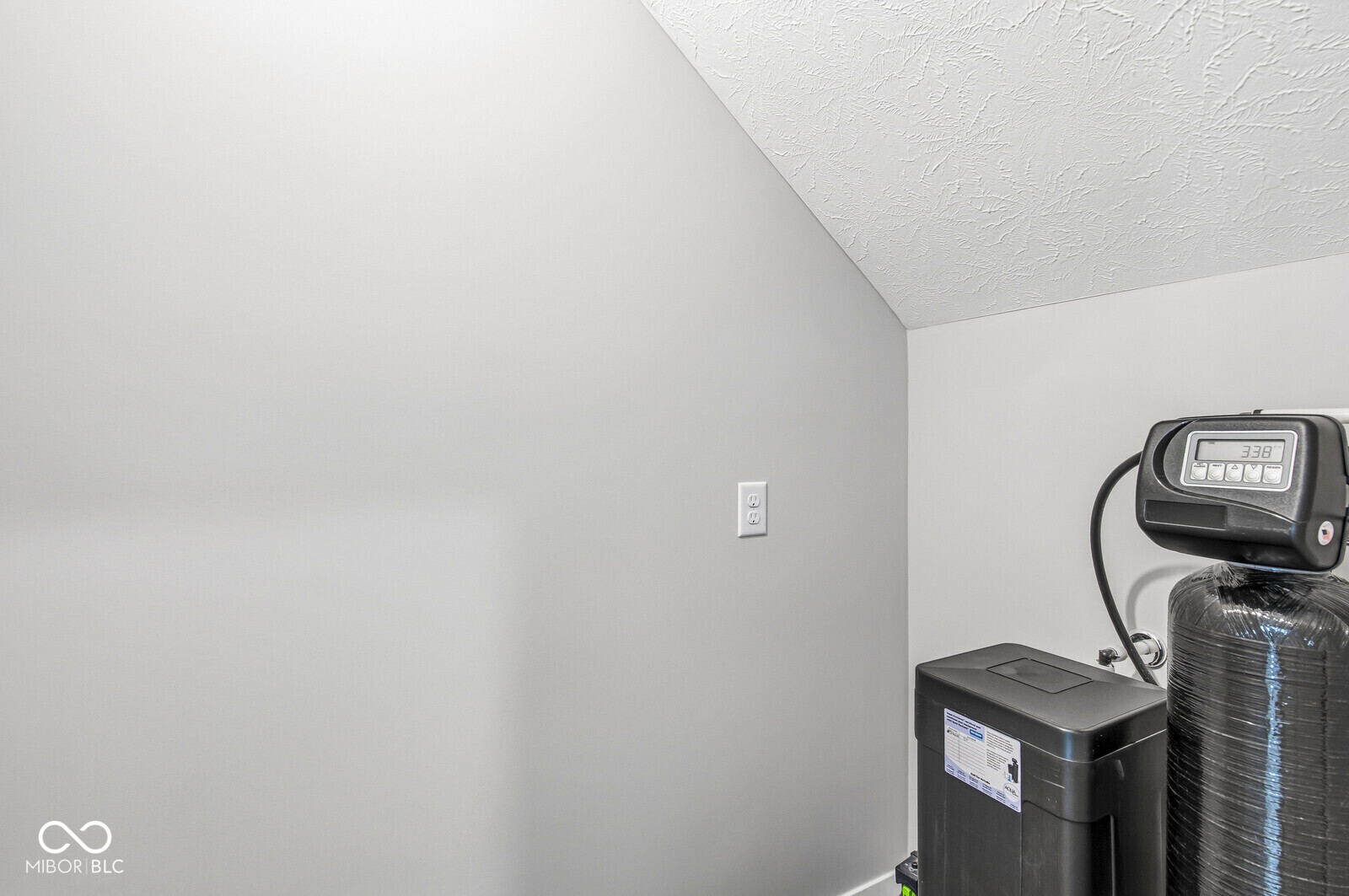 2731 Grassy Branch Drive